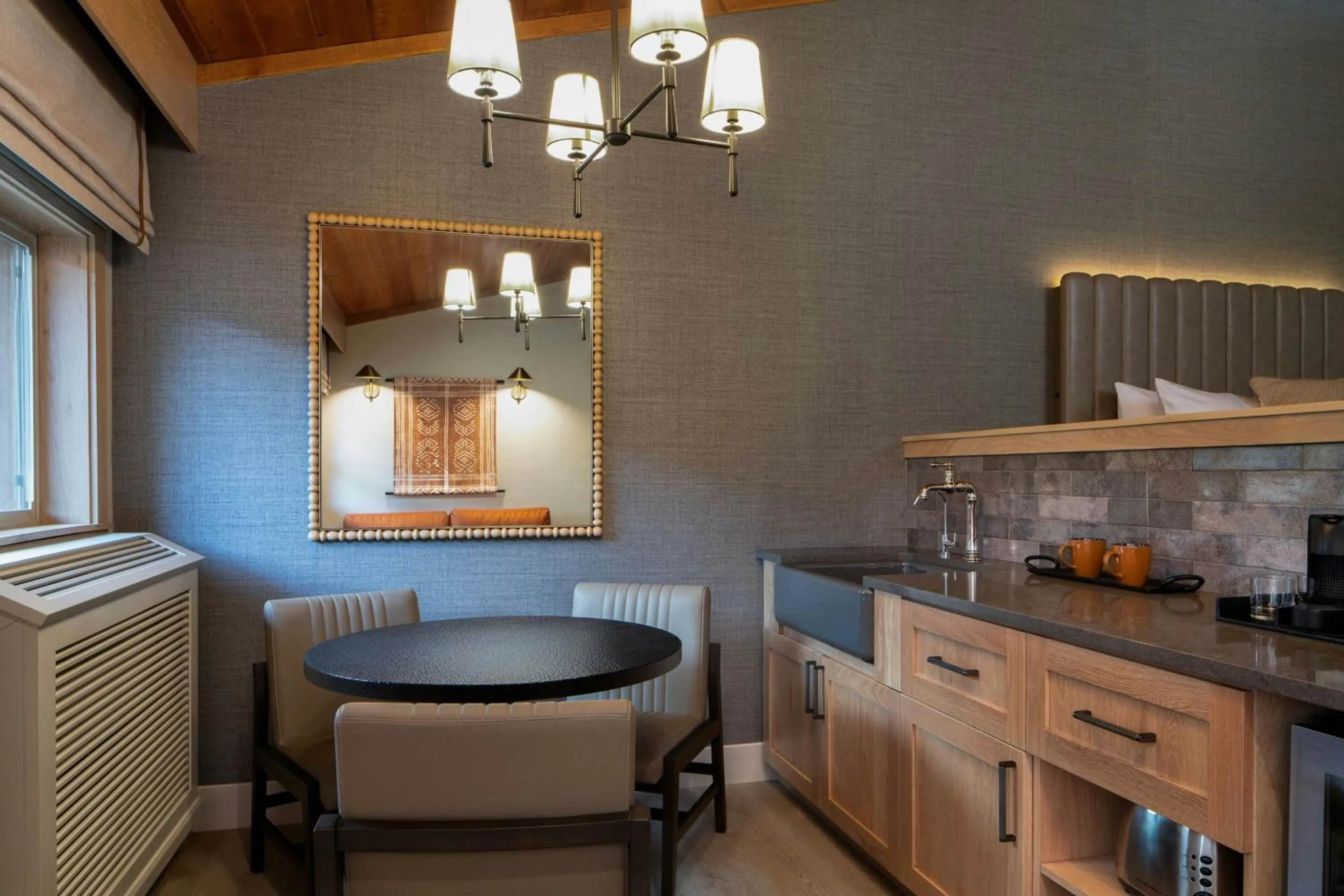 Kitchen or kitchenette in Red Cliffs Lodge Moab