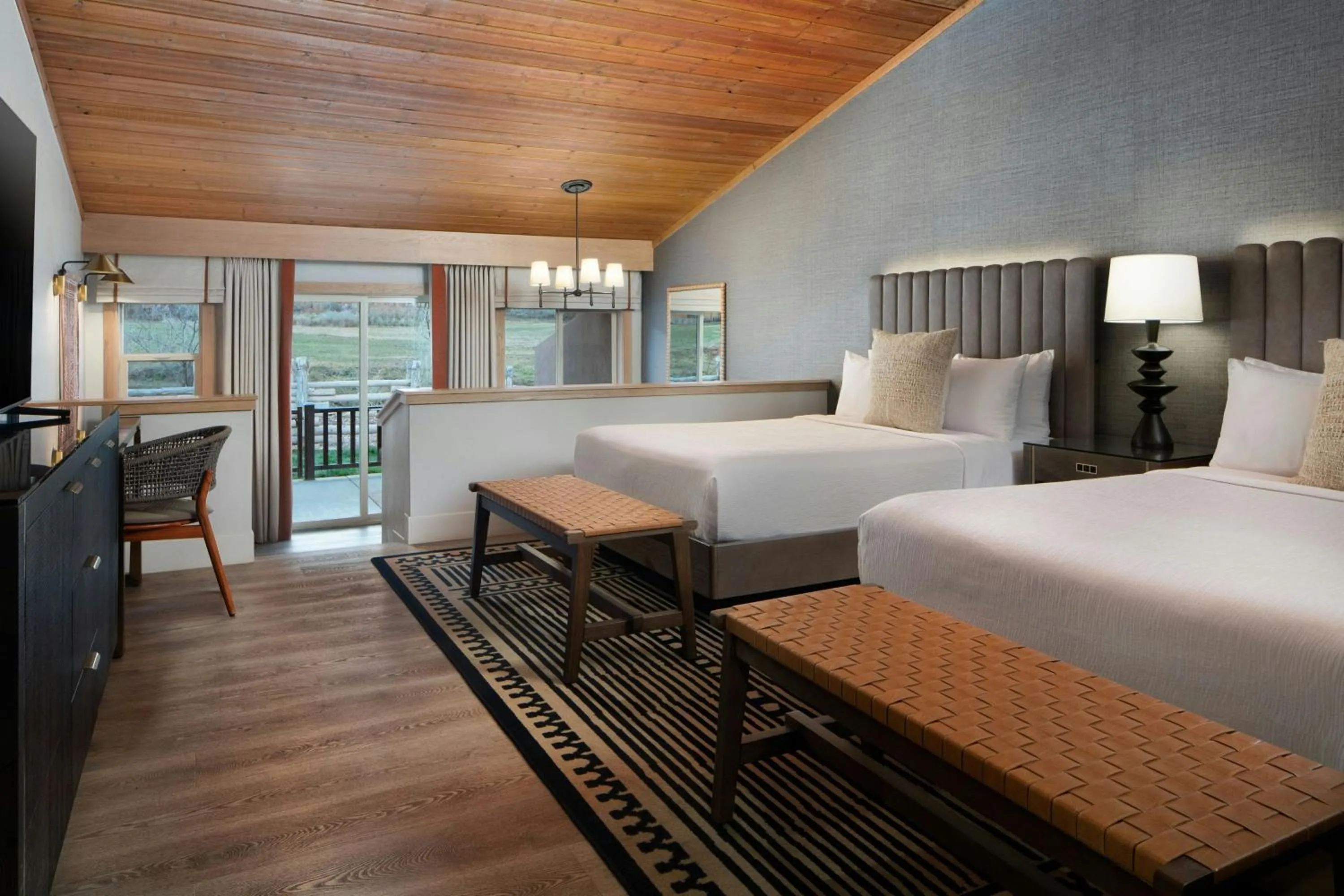 Photo of the whole room, Bed in Red Cliffs Lodge Moab