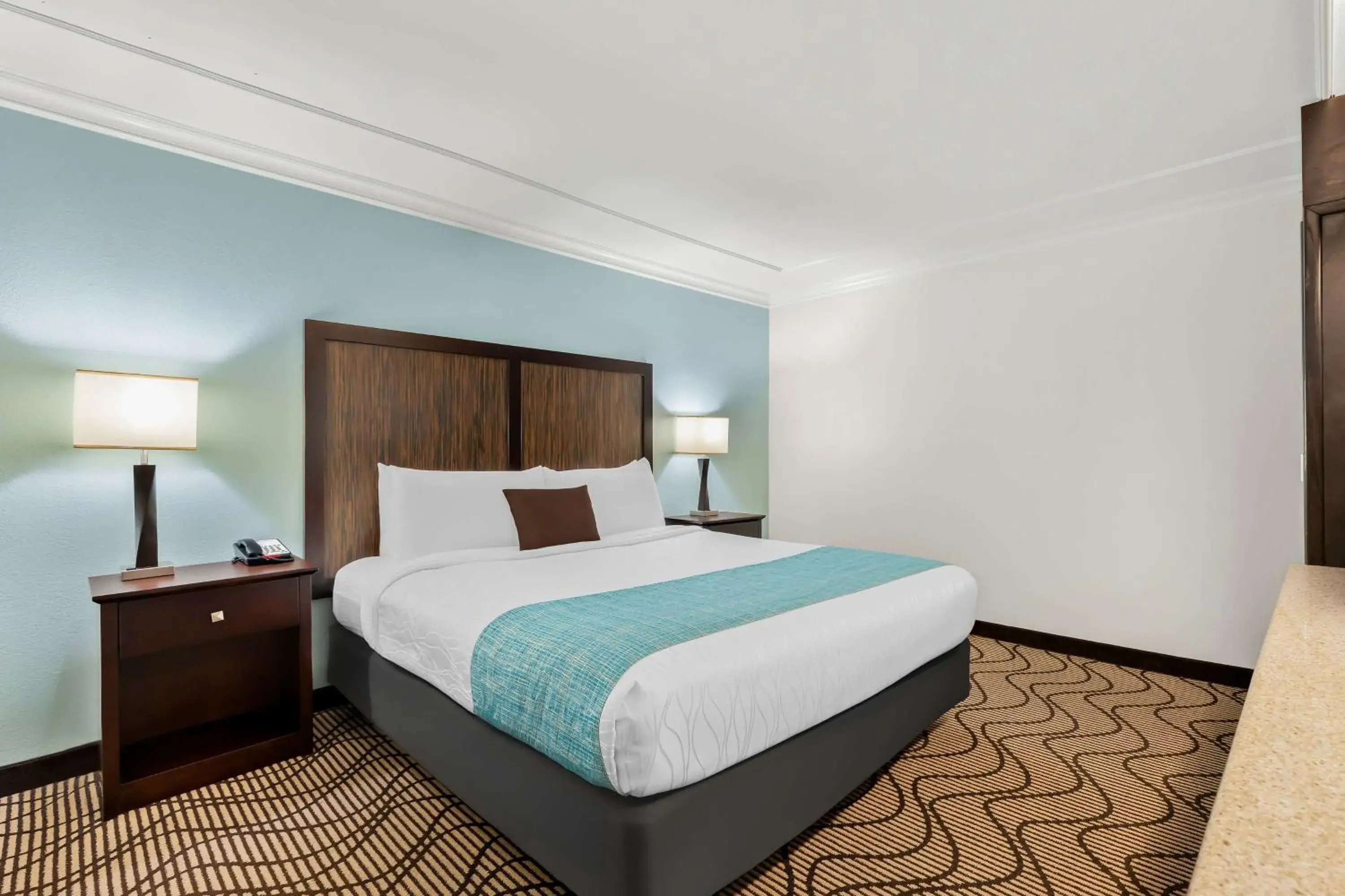 Photo of the whole room, Bed in Best Western Plus Irvine Spectrum Hotel Photo of the whole room, Bed in Best Western Plus Irvine Spectrum Hotel