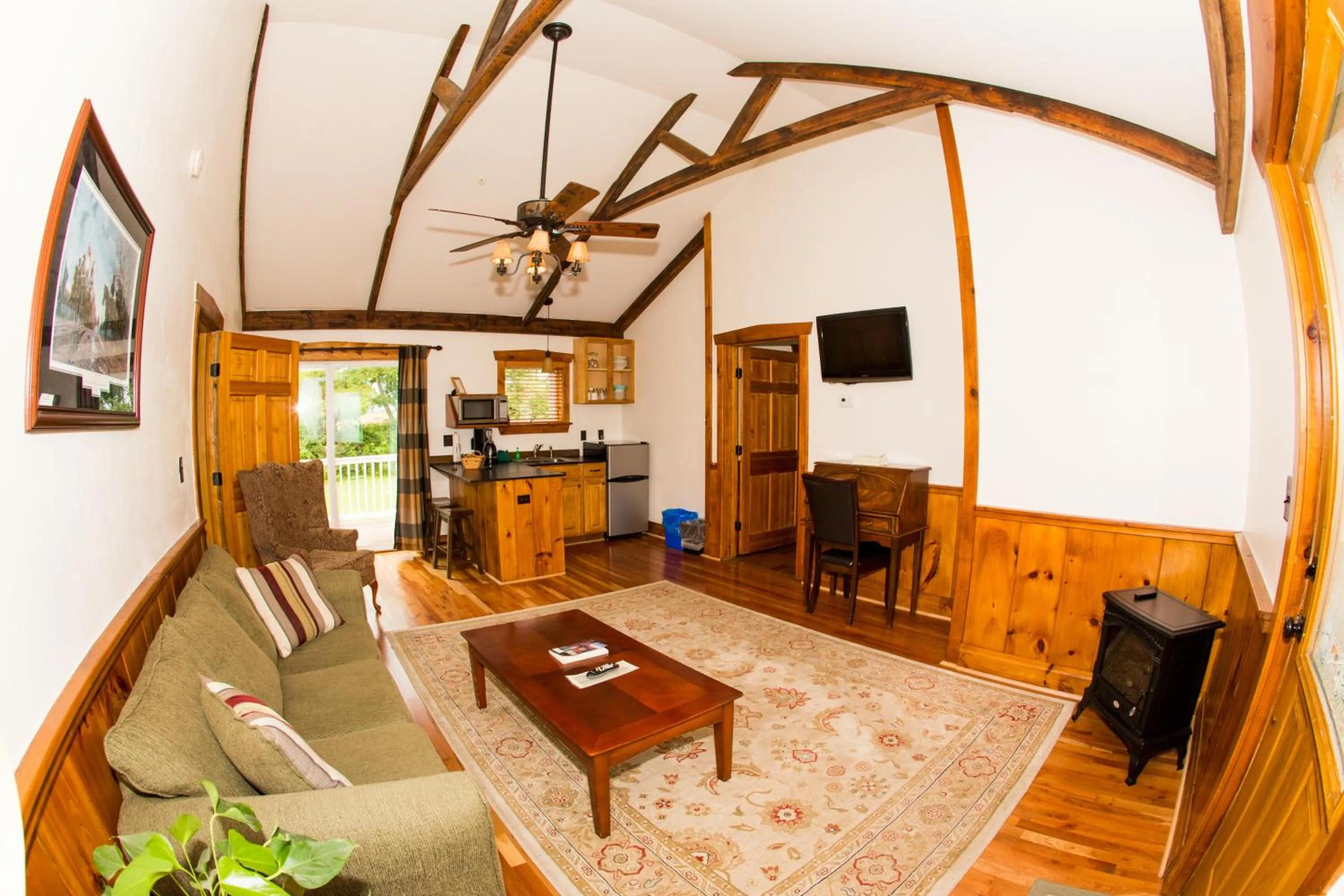 TV and multimedia in The Lodges at Gettysburg