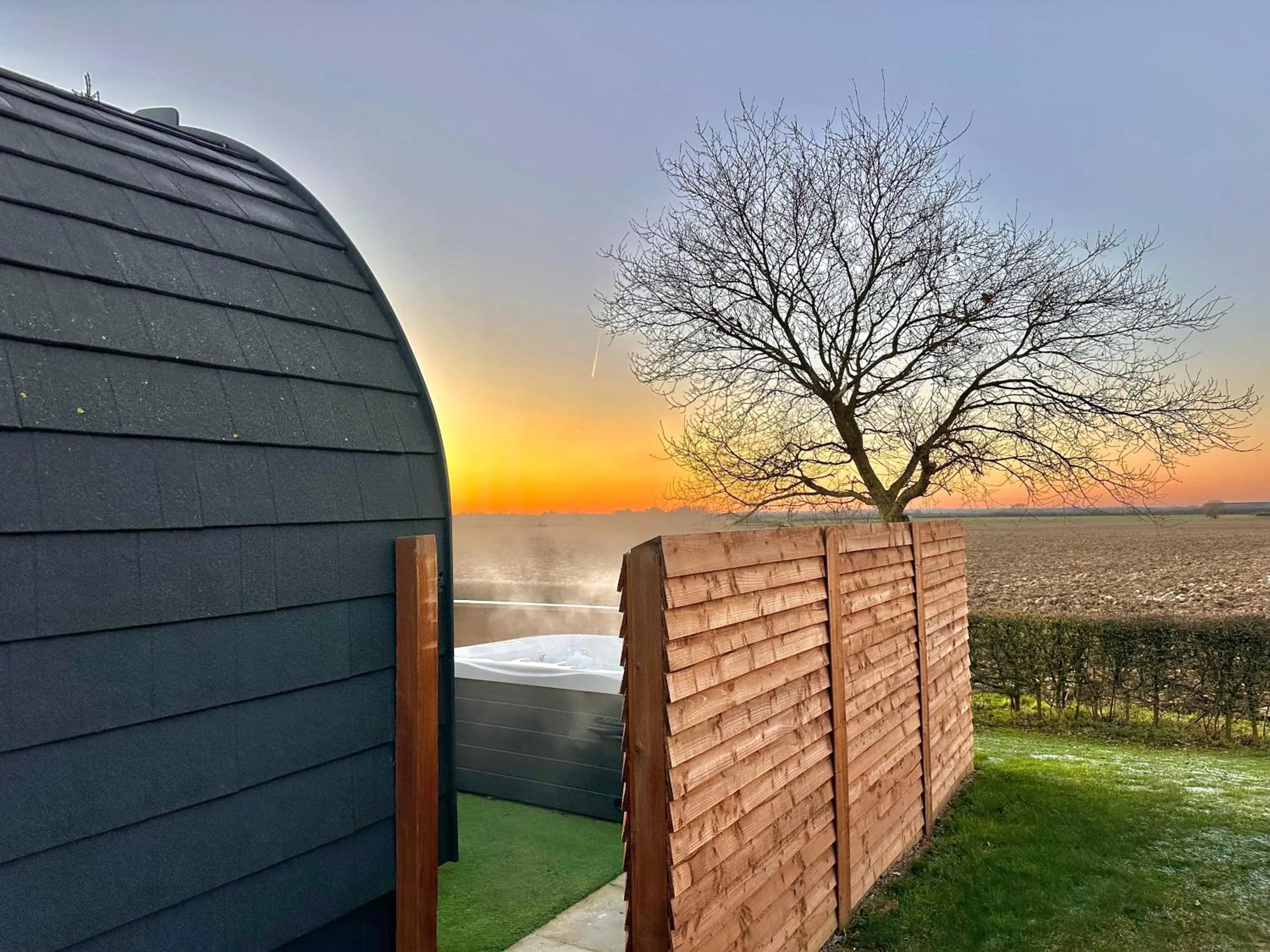 Sunset in Grange Farm Park