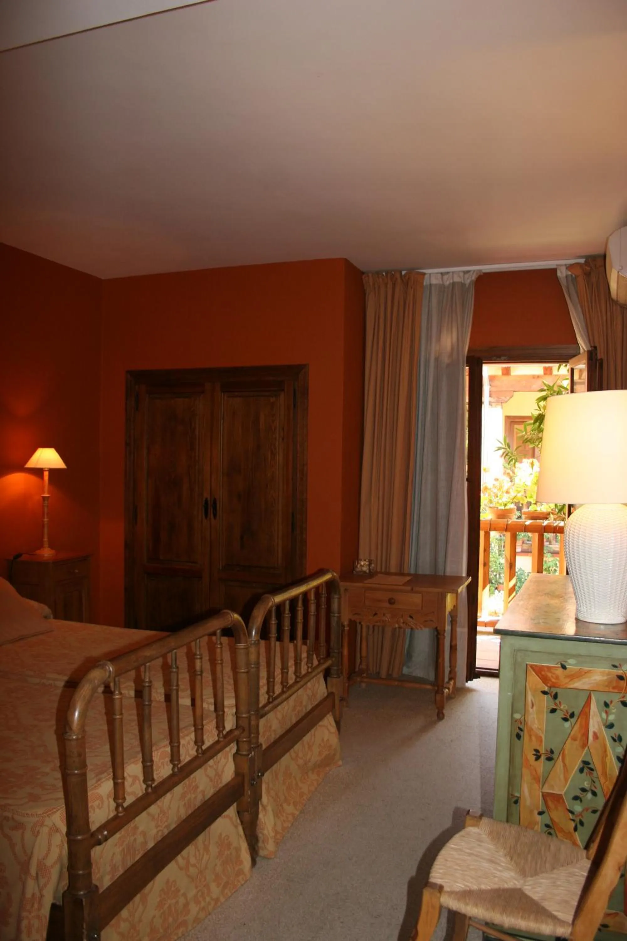 Decorative detail, Bed in La Posada de Don Mariano