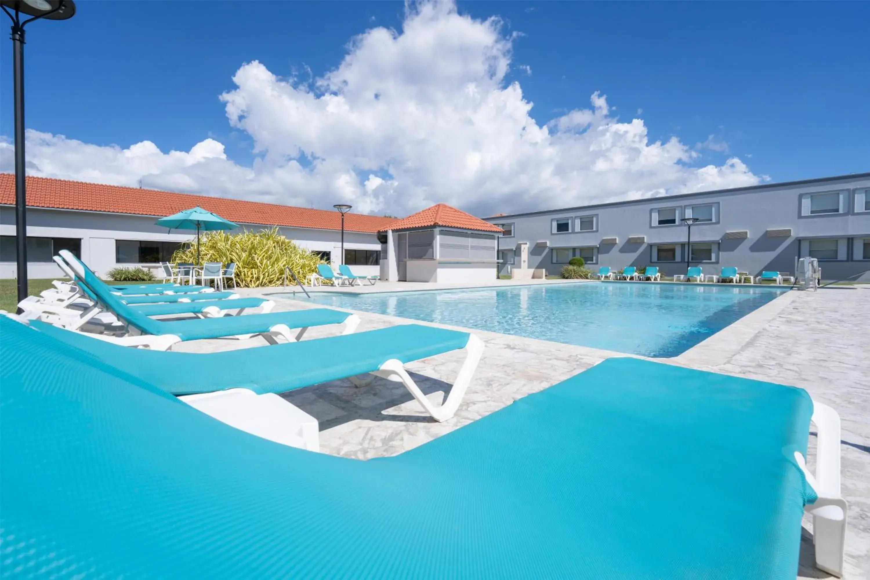 Pool view in Spark by Hilton Ponce Pool view in Spark by Hilton Ponce