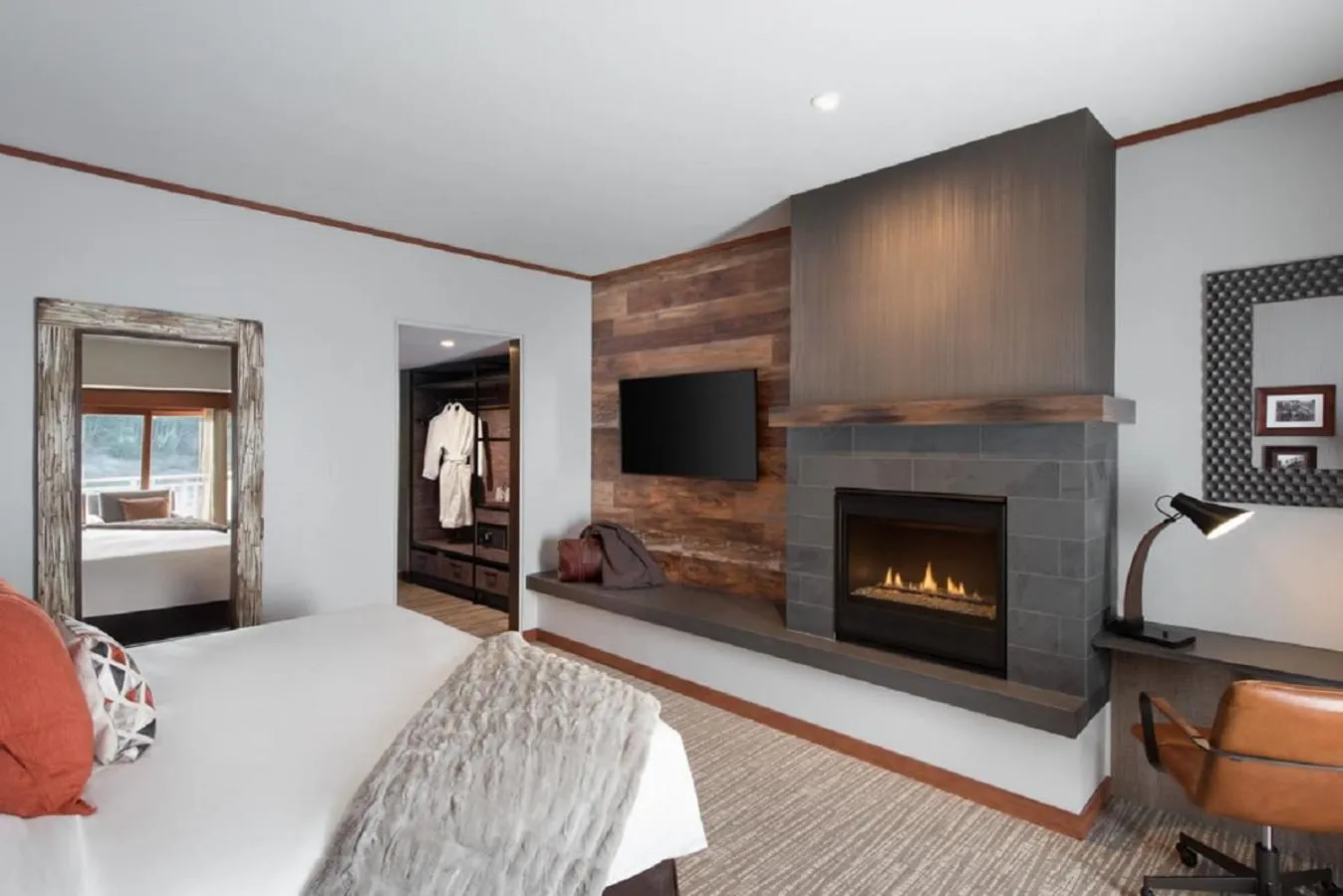 Bed in Salish Lodge & Spa