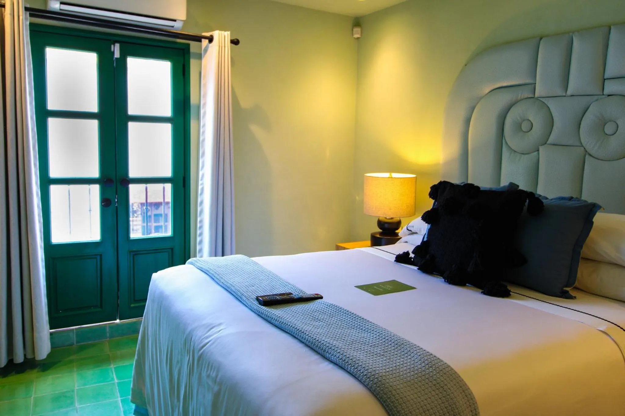 Photo of the whole room, Bed in William Hotel Boutique De Diseño