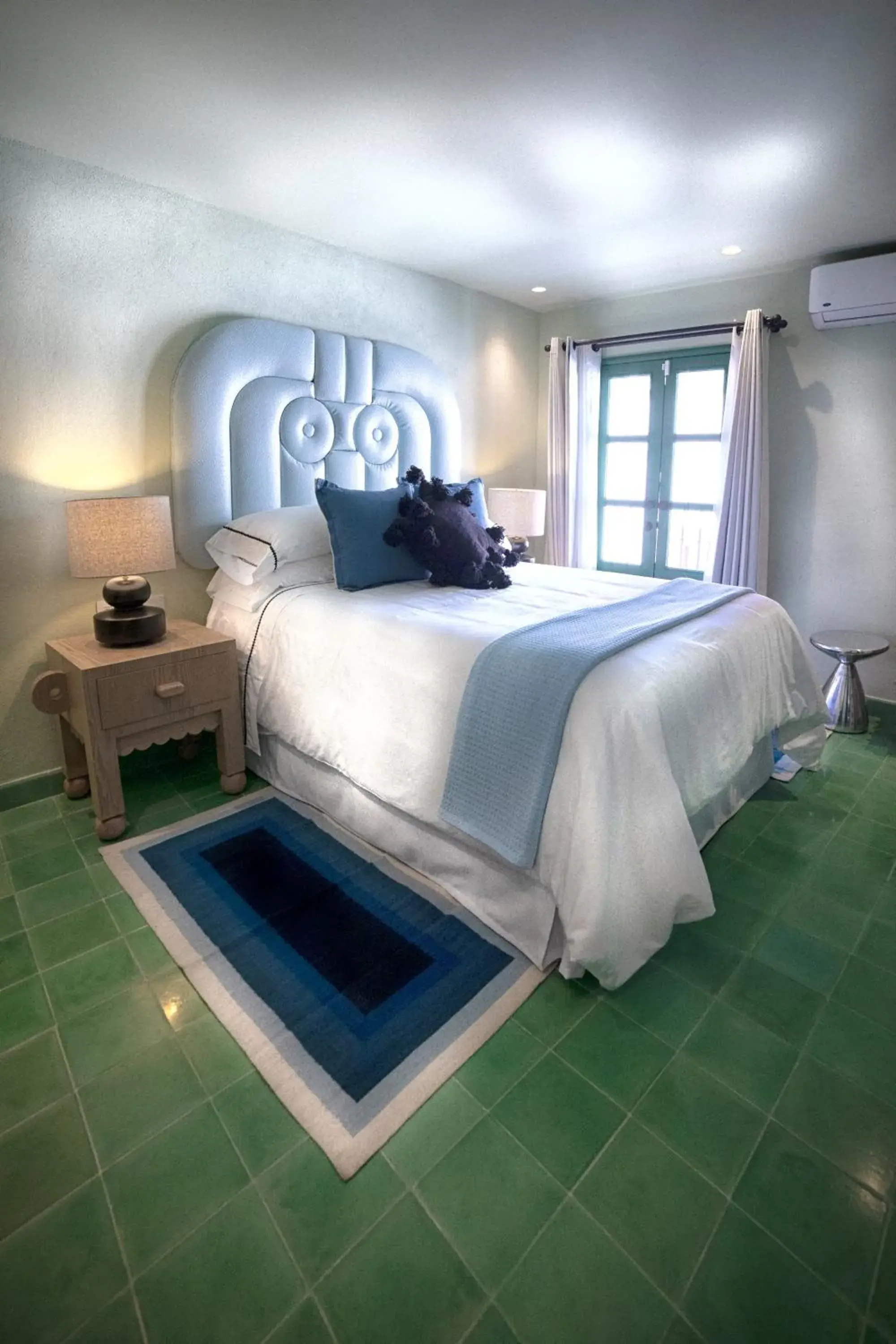 Photo of the whole room, Bed in William Hotel Boutique De Diseño Photo of the whole room, Bed in William Hotel Boutique De Diseño