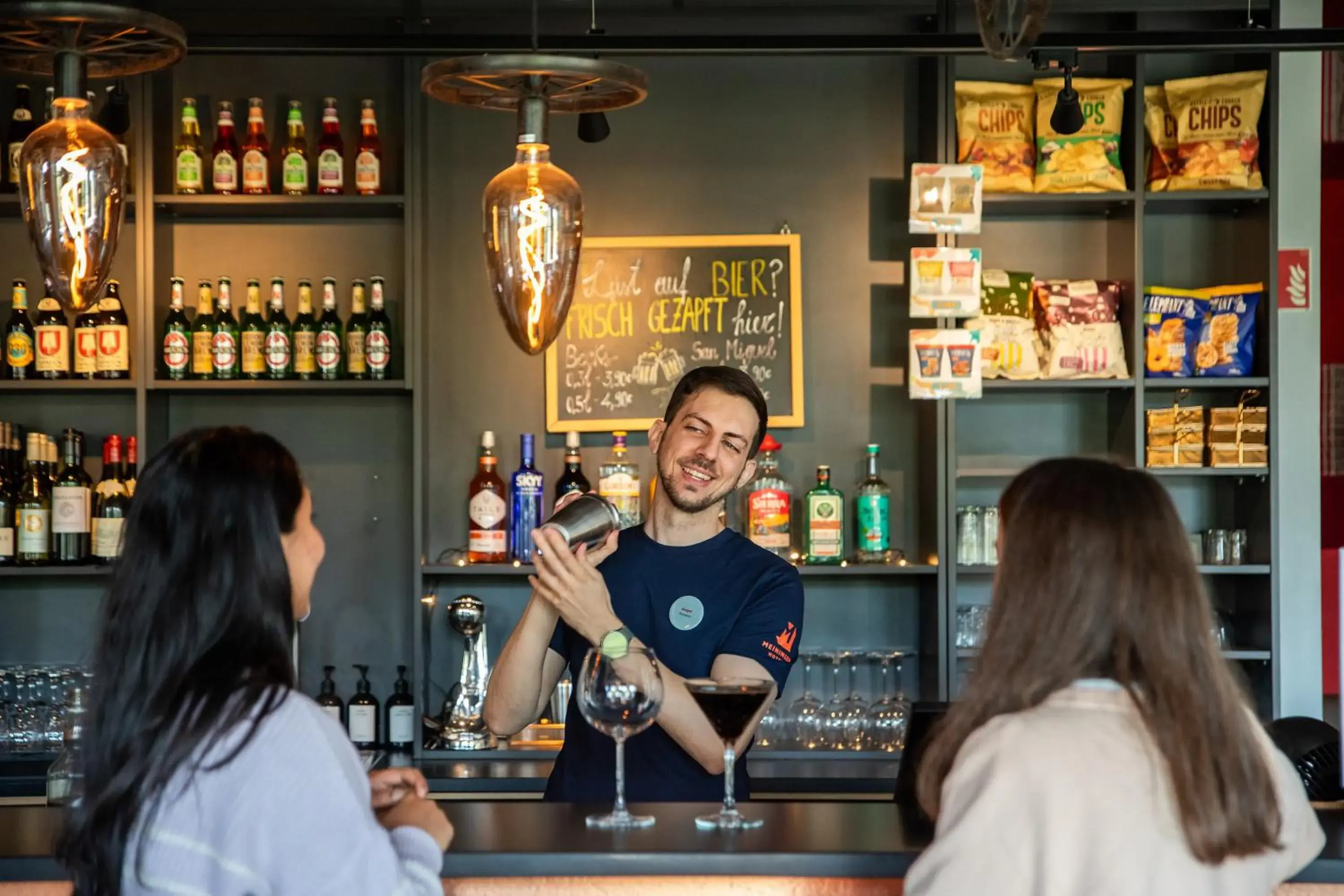 Lounge or bar in MEININGER Hotel Berlin Tiergarten Lounge or bar in MEININGER Hotel Berlin Tiergarten