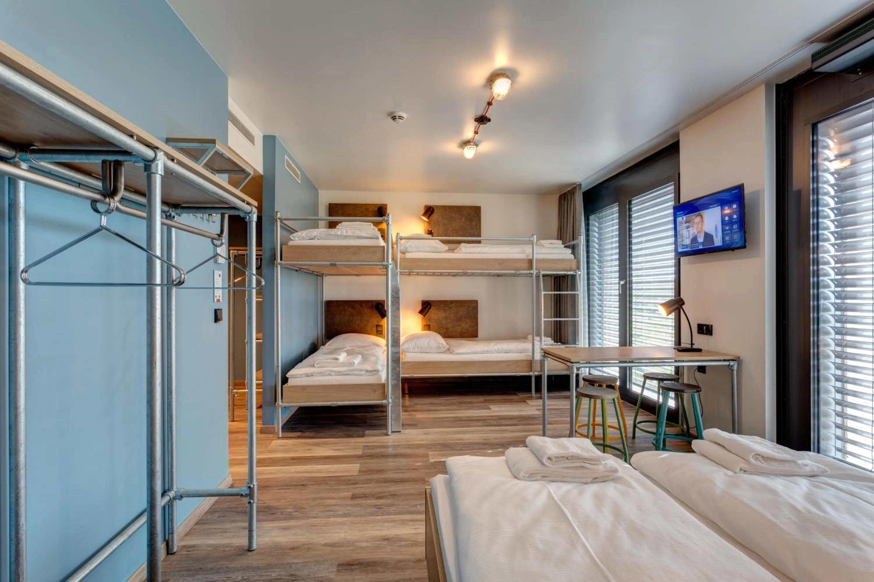 Photo of the whole room, Bed in MEININGER Hotel Berlin Tiergarten