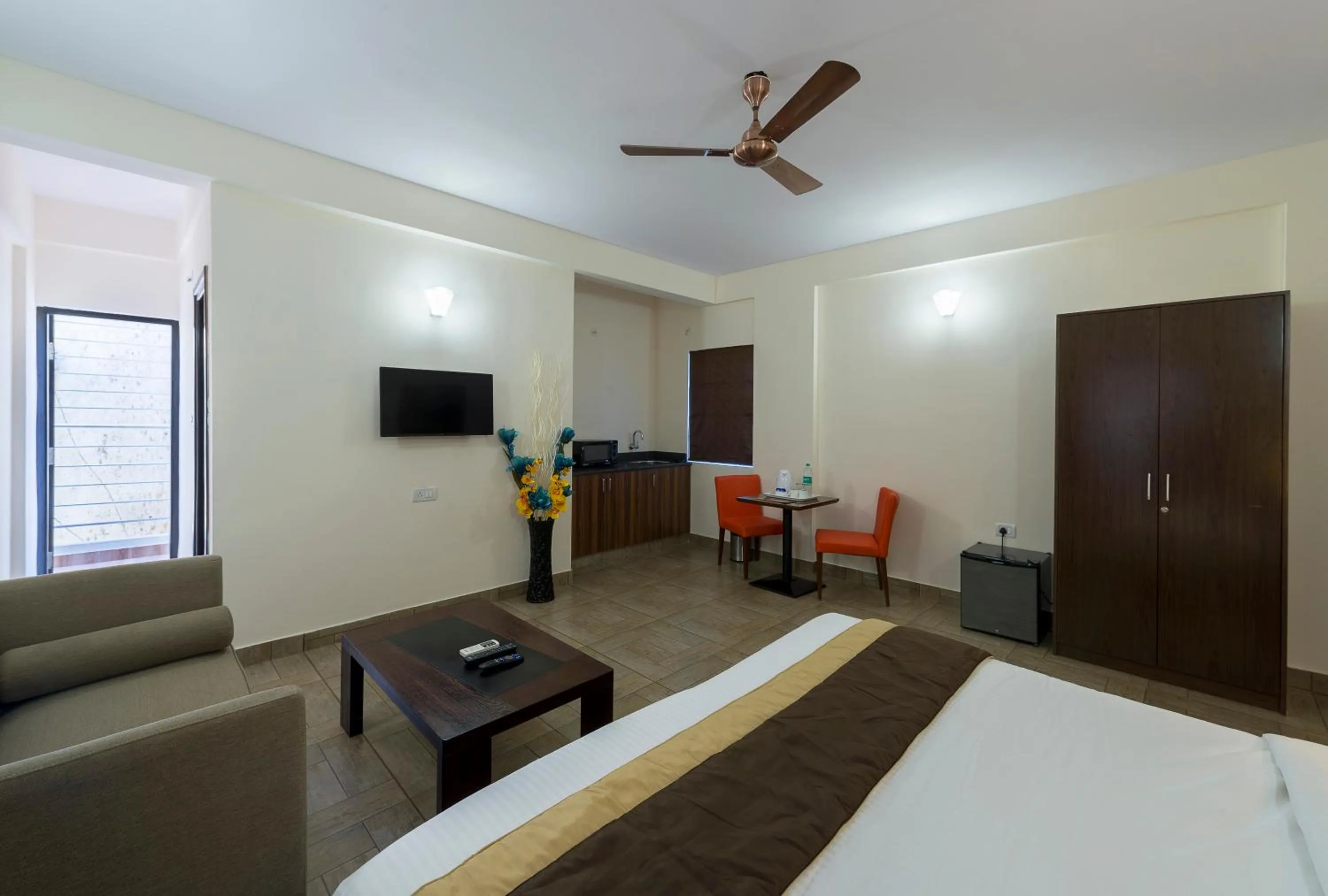 Photo of the whole room, Bed in Daffodil Delight - Manyata Tech Park