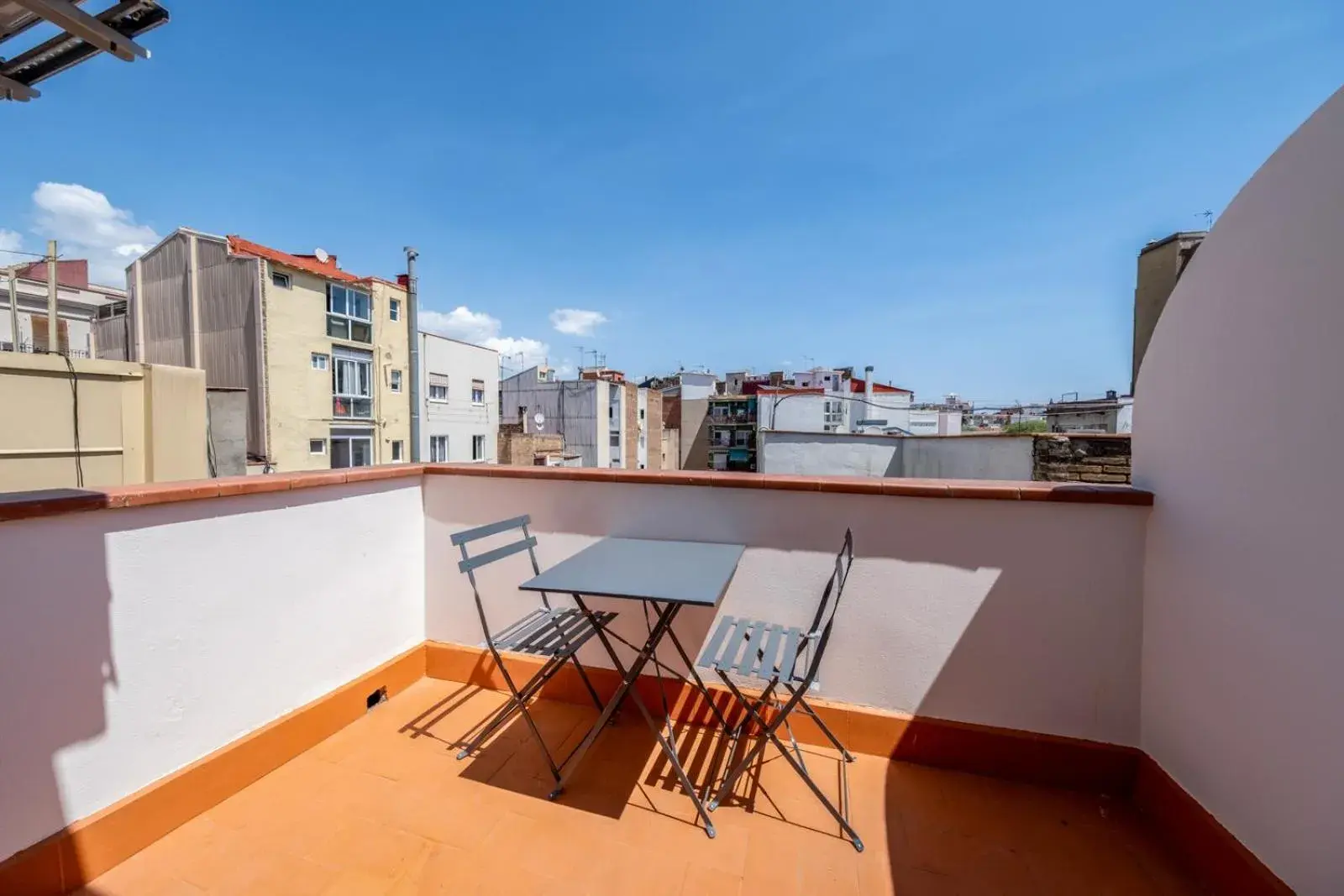 Balcony/Terrace in AinB Barcelona Sants Apartments Balcony/Terrace in AinB Barcelona Sants Apartments
