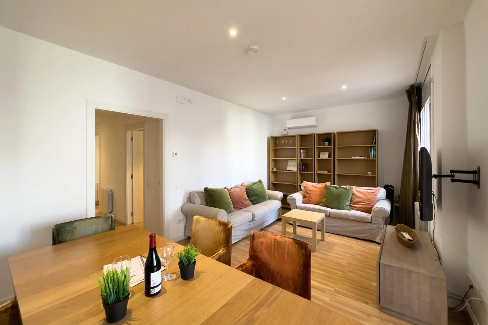 Living room in AinB Barcelona Sants Apartments