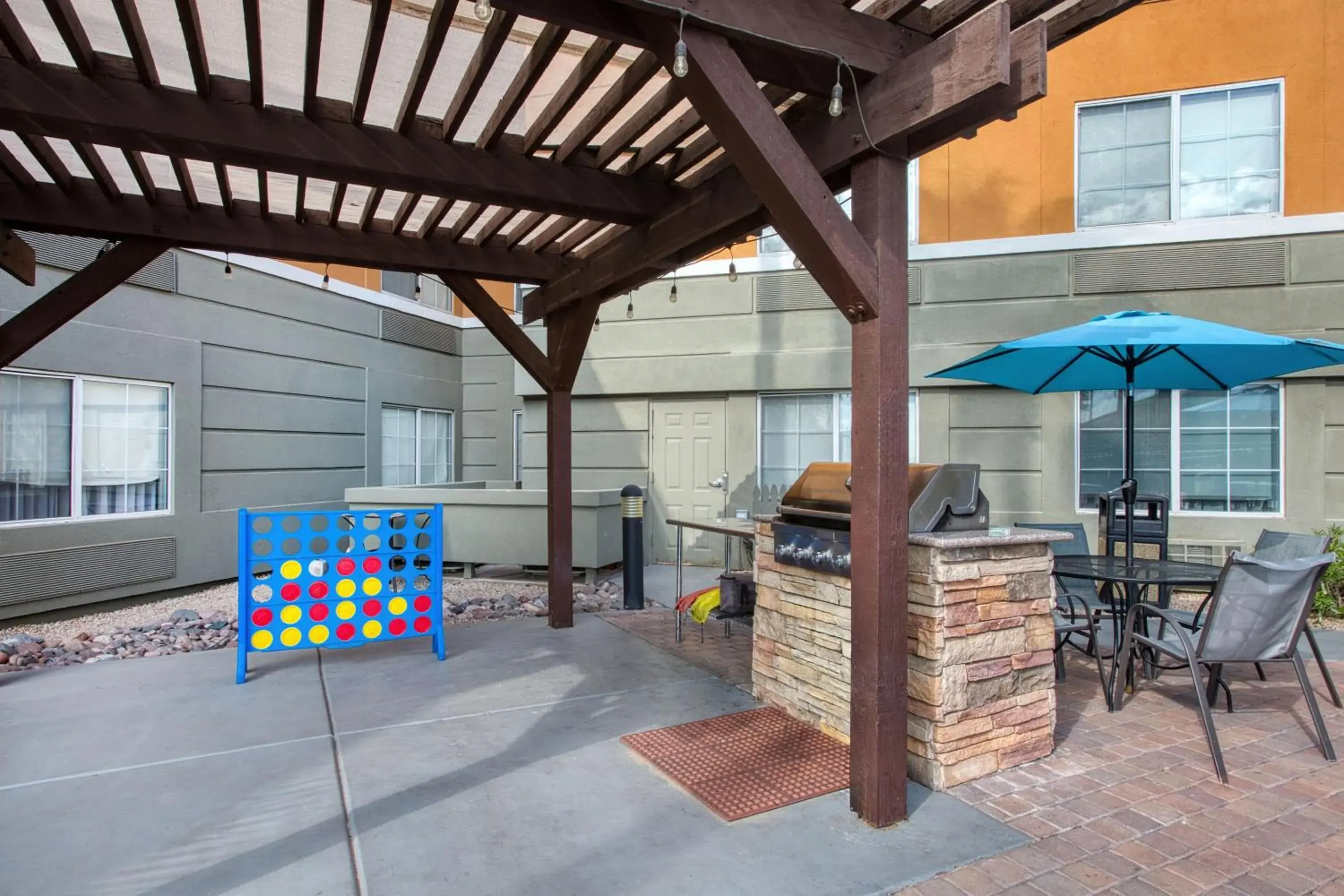 Property building in Best Western North Phoenix Hotel Property building in Best Western North Phoenix Hotel