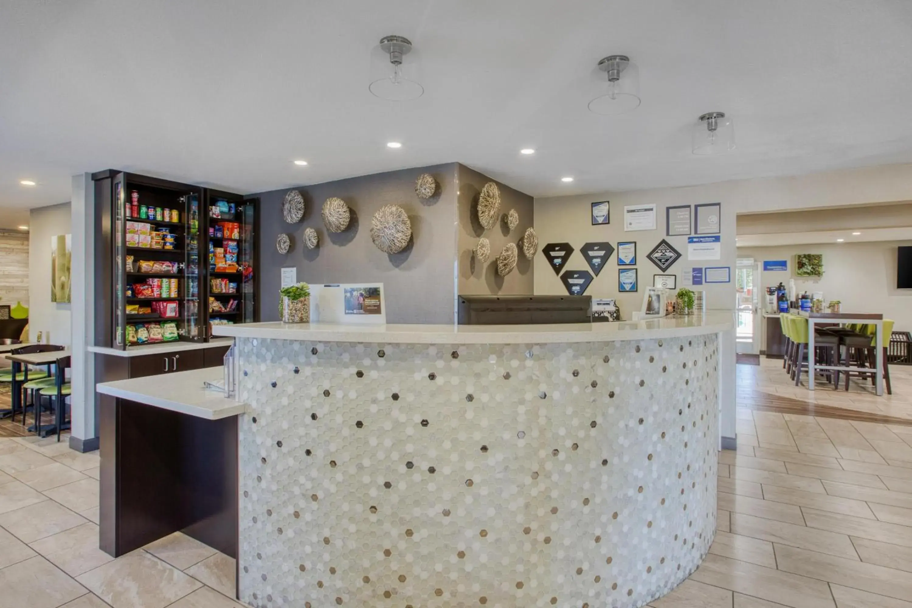 Lobby or reception in Best Western North Phoenix Hotel Lobby or reception in Best Western North Phoenix Hotel