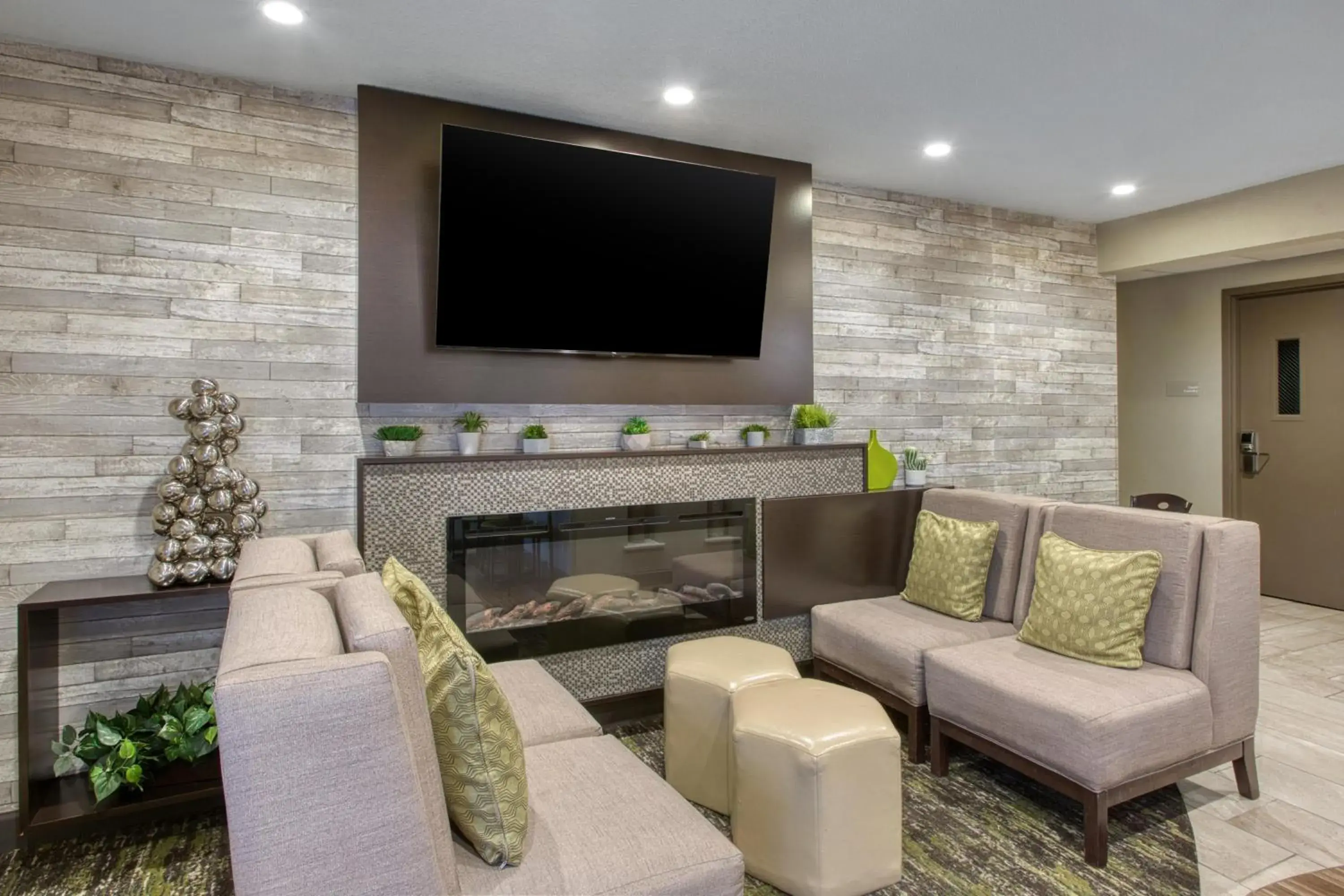 Lobby or reception in Best Western North Phoenix Hotel Lobby or reception in Best Western North Phoenix Hotel