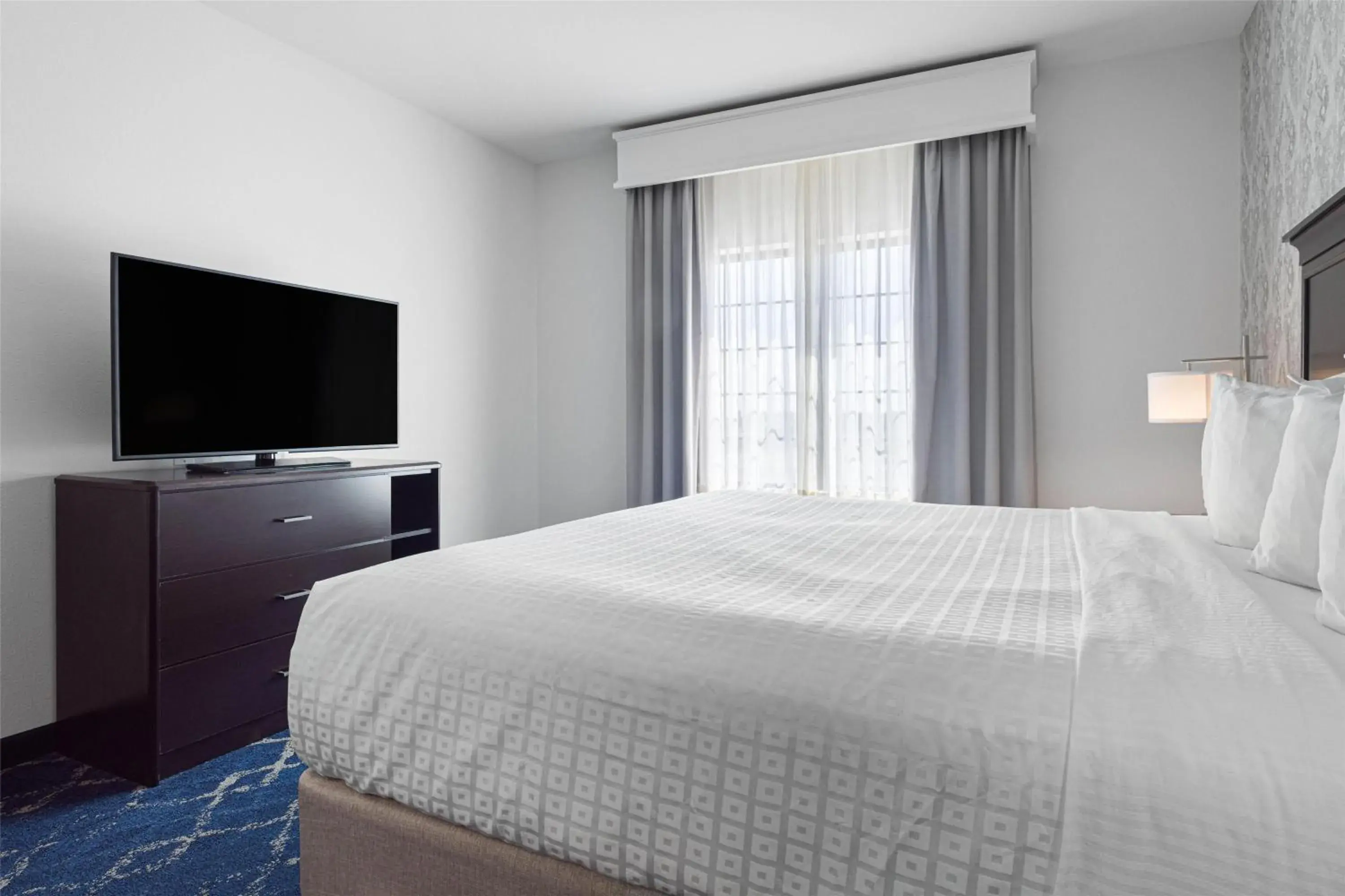 King Room in Best Western Plus New Richmond Inn & Suites King Room in Best Western Plus New Richmond Inn & Suites