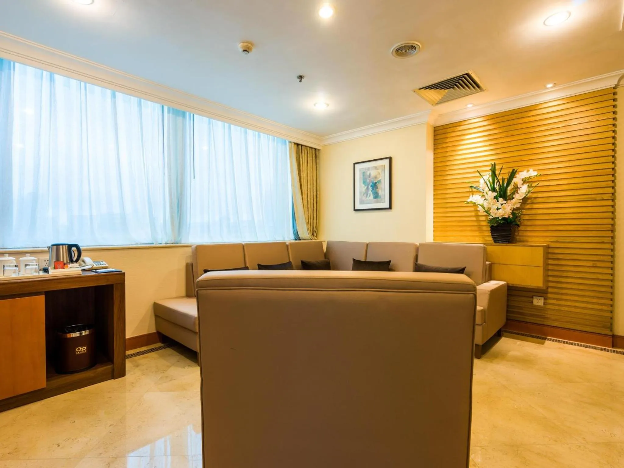 Restaurant/places to eat in China Mayors Plaza