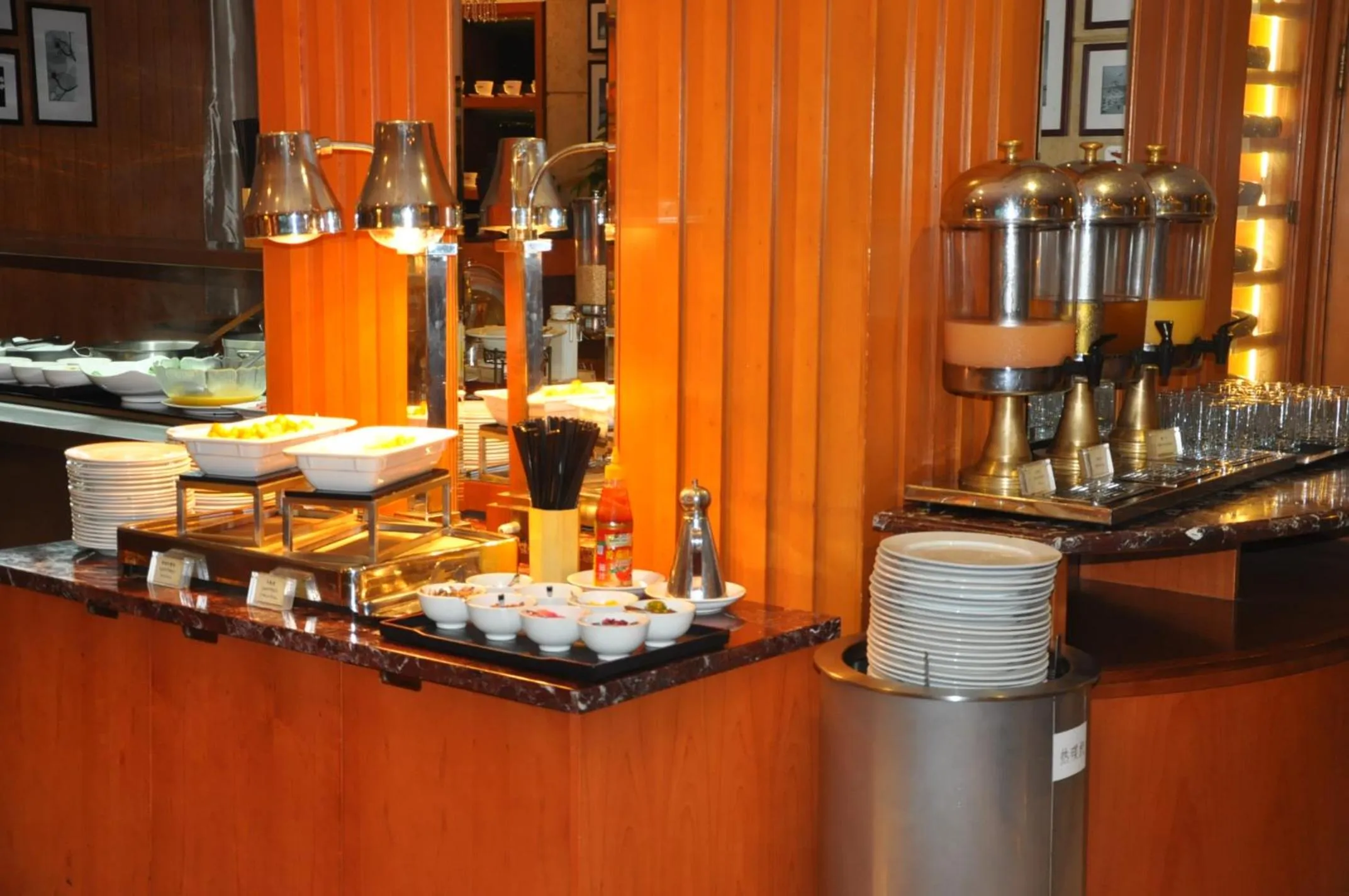 Restaurant/places to eat in China Mayors Plaza