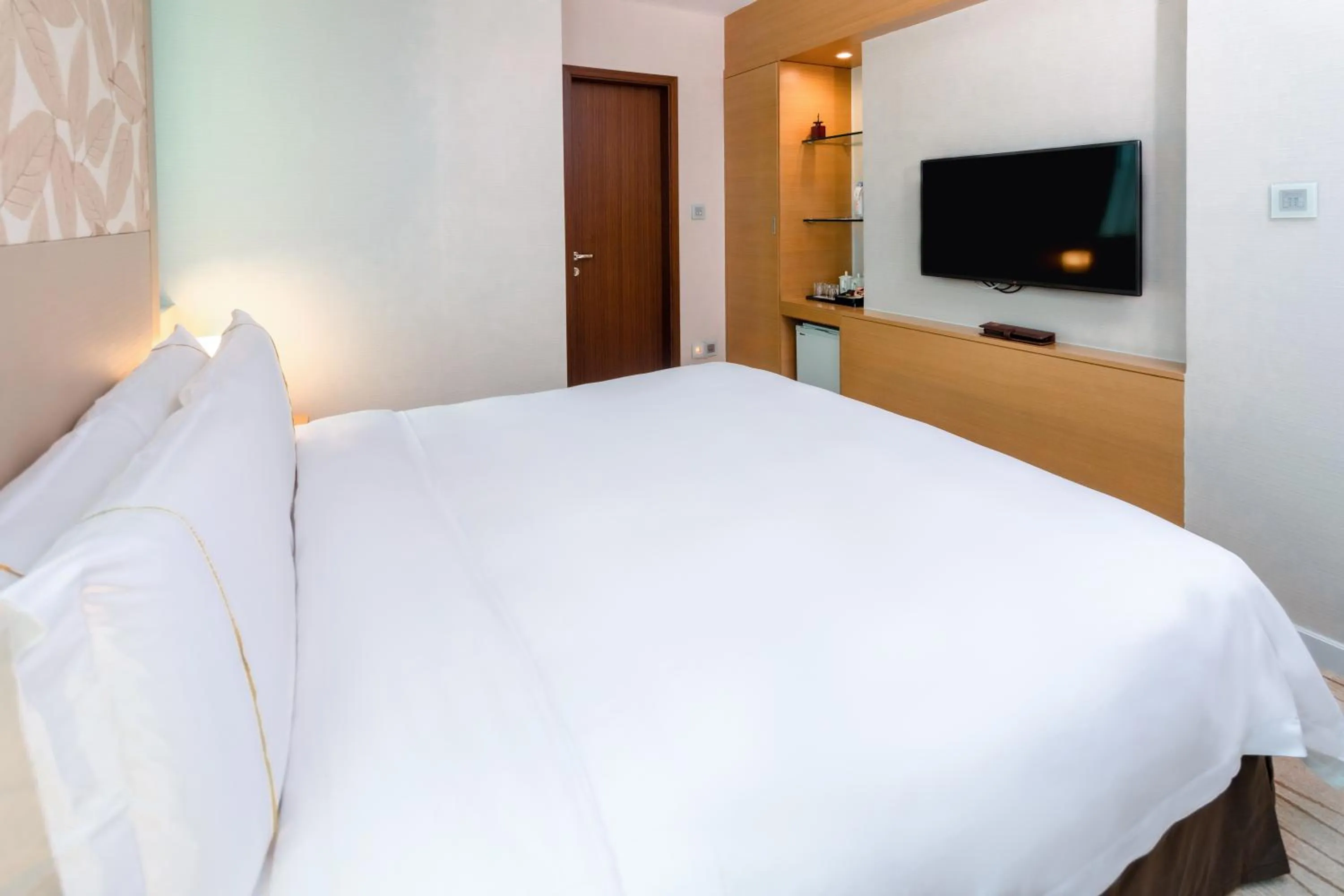 Bed in China Mayors Plaza