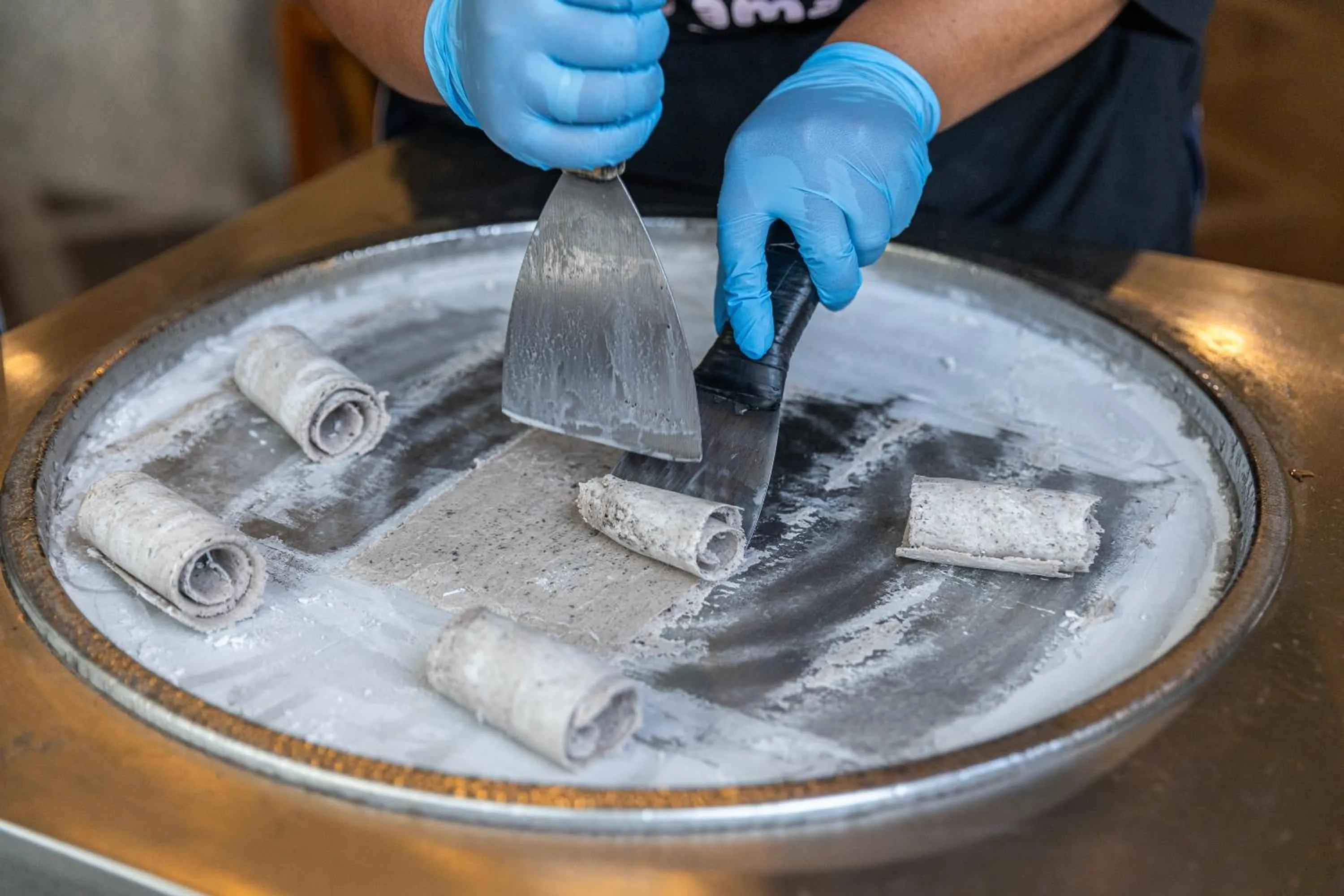 Restaurant/places to eat in Kamala Dreams