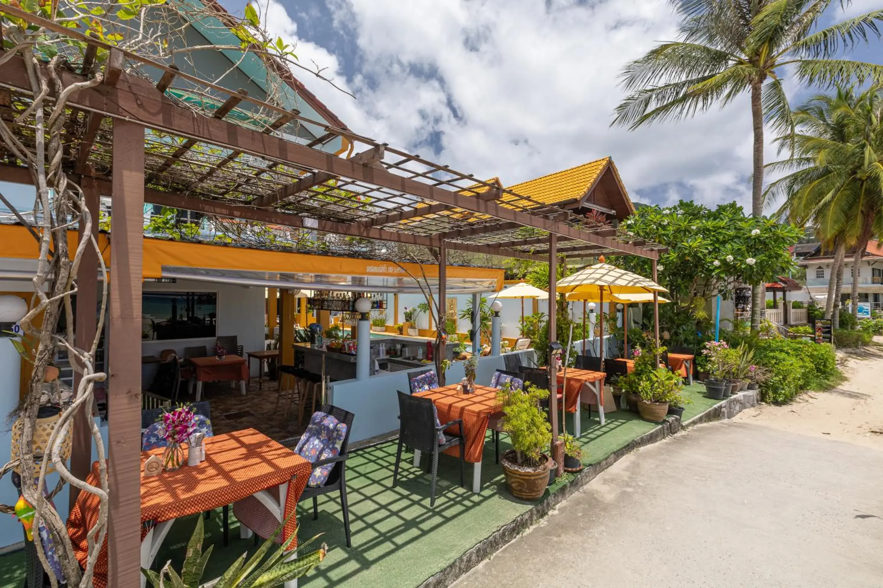 Restaurant/places to eat in Kamala Dreams Restaurant/places to eat in Kamala Dreams