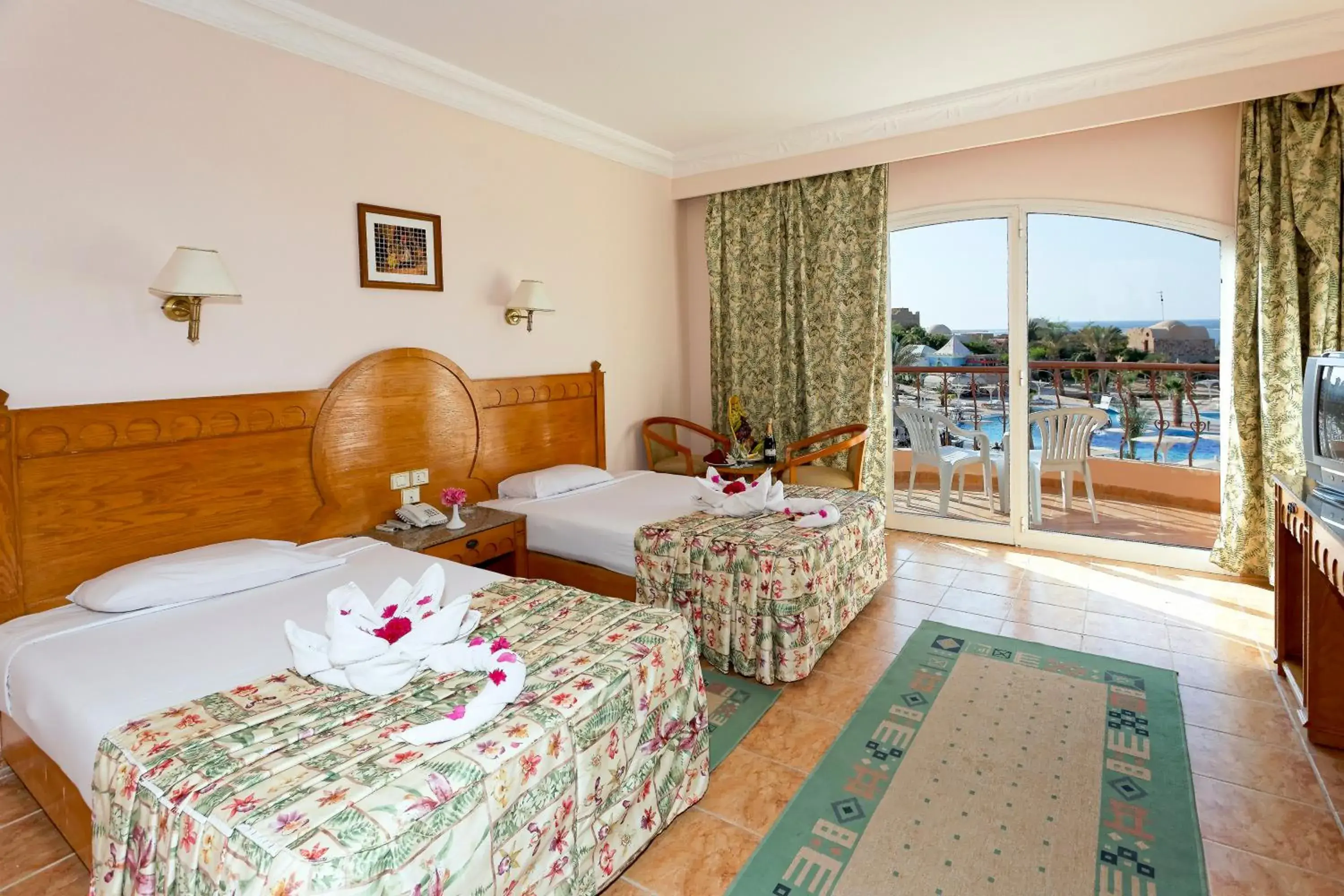 Family Double Room in Pensee Royal Garden Beach Resort Family Double Room in Pensee Royal Garden Beach Resort