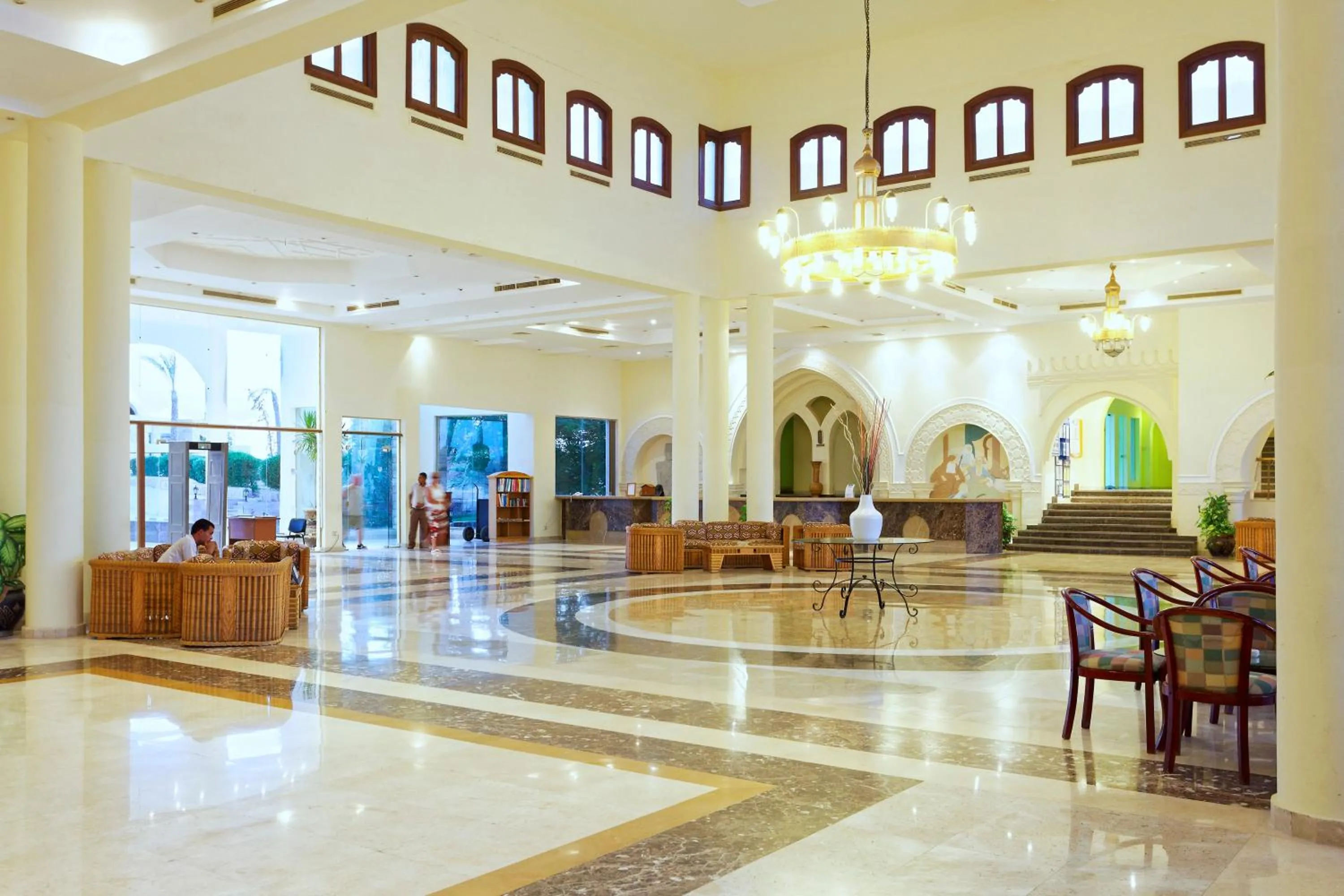 Property building in Pensee Royal Garden Beach Resort