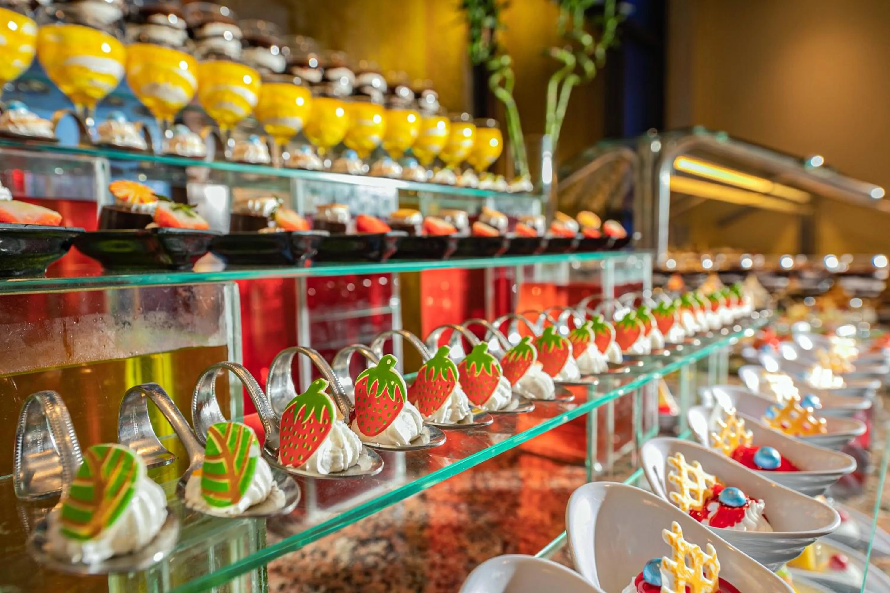 Food and drinks in Bel Air Azur Resort (Adults Only)