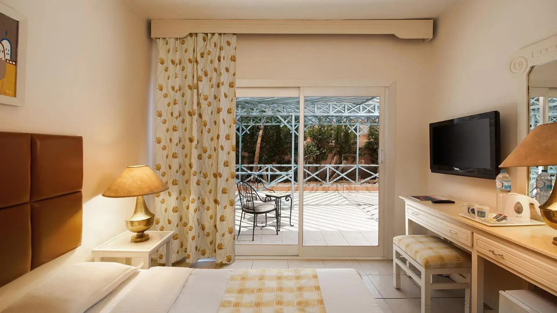 Standard Double Room with Extra Bed and Garden View in Giftun Azur Resort Standard Double Room with Extra Bed and Garden View in Giftun Azur Resort