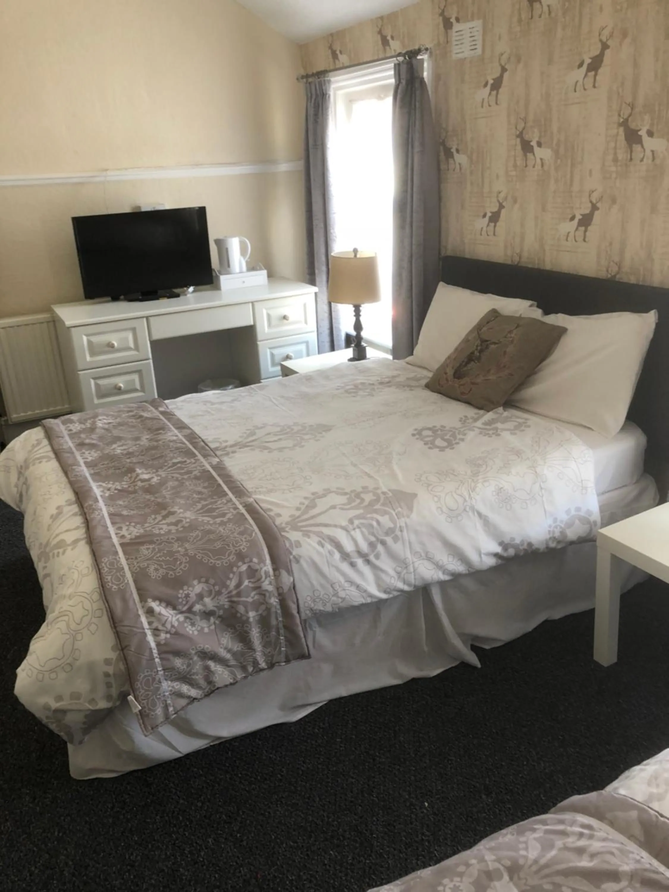 Bedroom, Bed in Talbot House