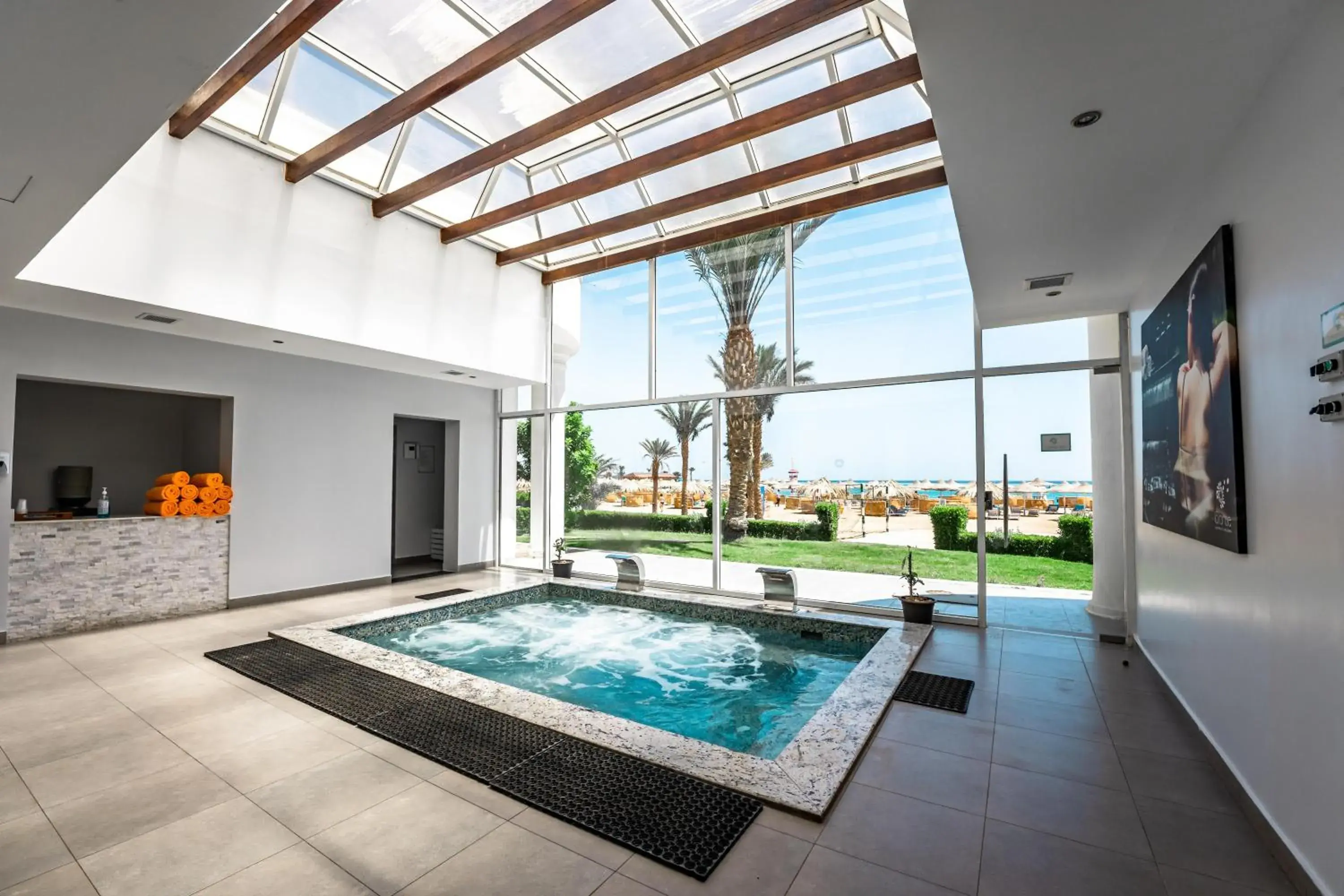 Swimming pool in Labranda Royal Makadi Swimming pool in Labranda Royal Makadi