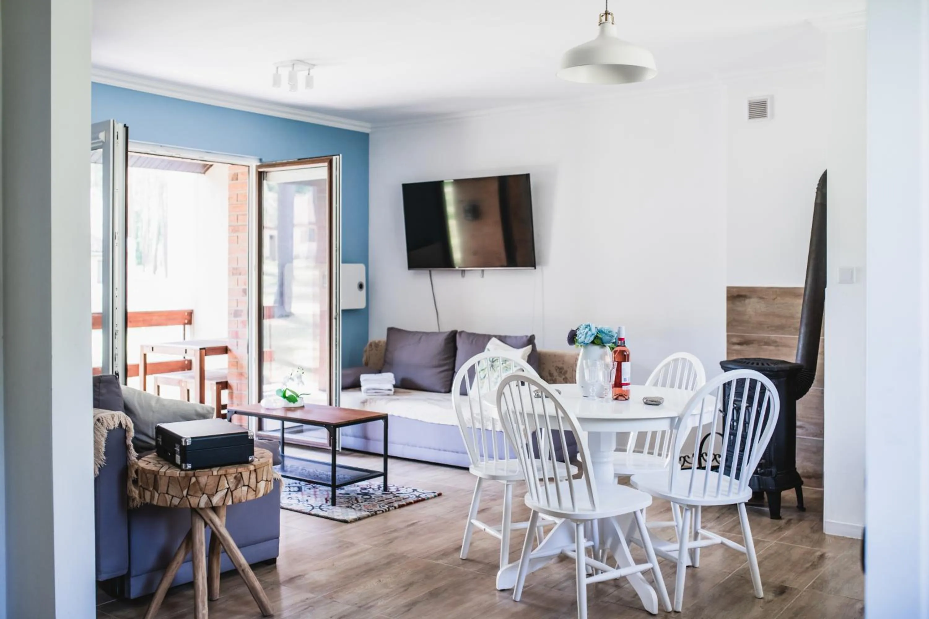 TV and multimedia in Zacisze,pl Domki Premium i Bungalowy Deluxe nad Jeziorem Łagowskim