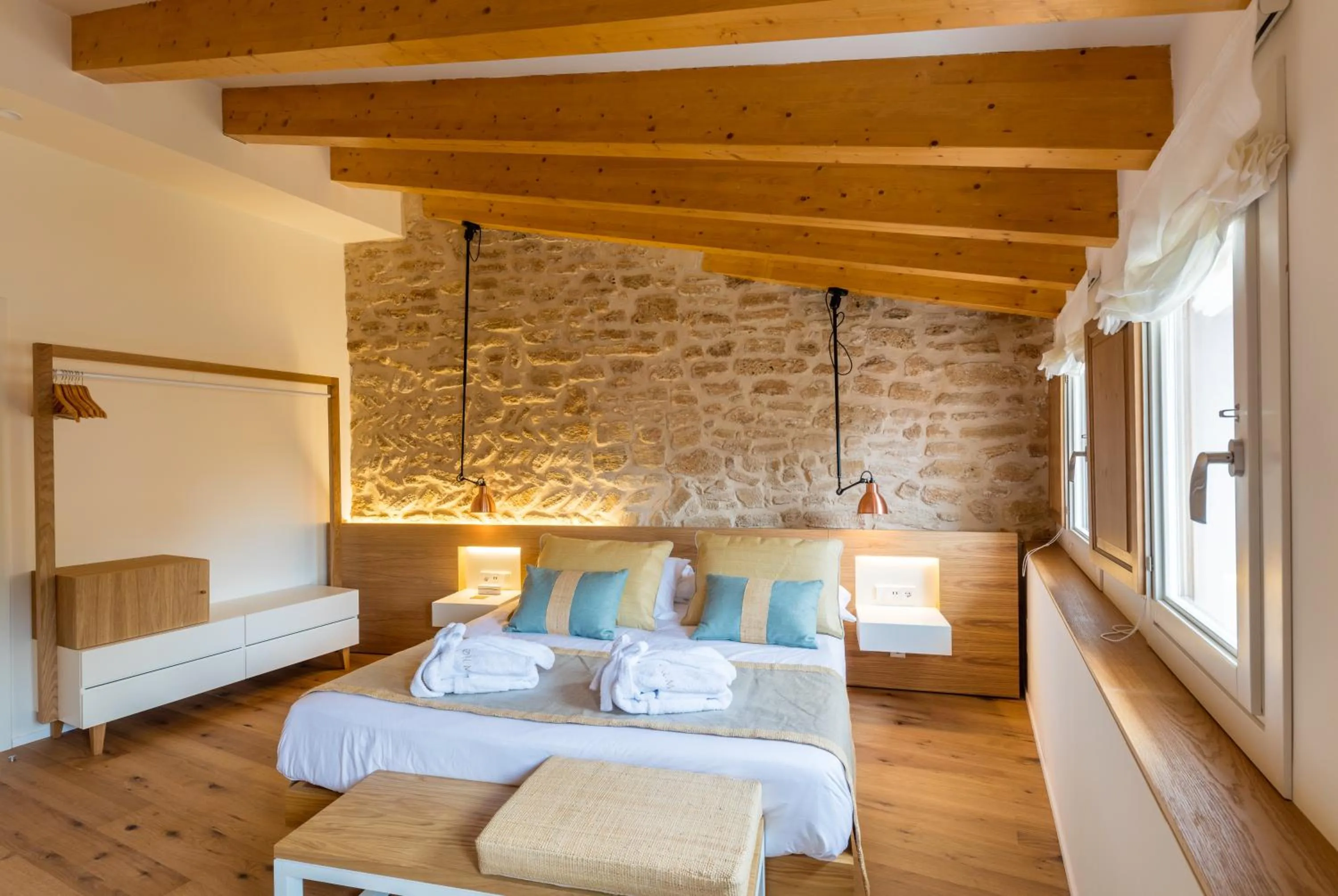 Photo of the whole room, Bed in Forum Boutique Hotel & Spa - Adults Only