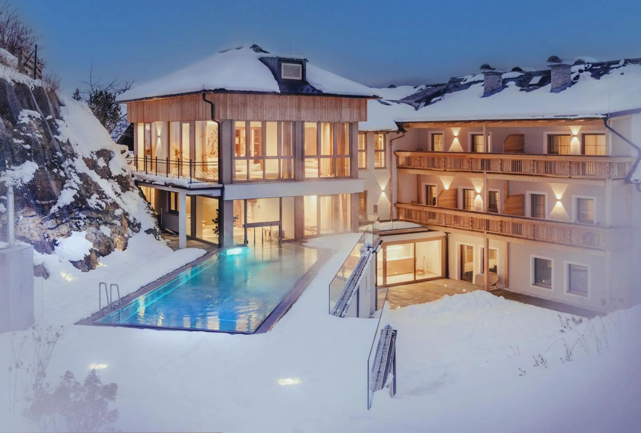 Pool view in Hotel Weissenstein