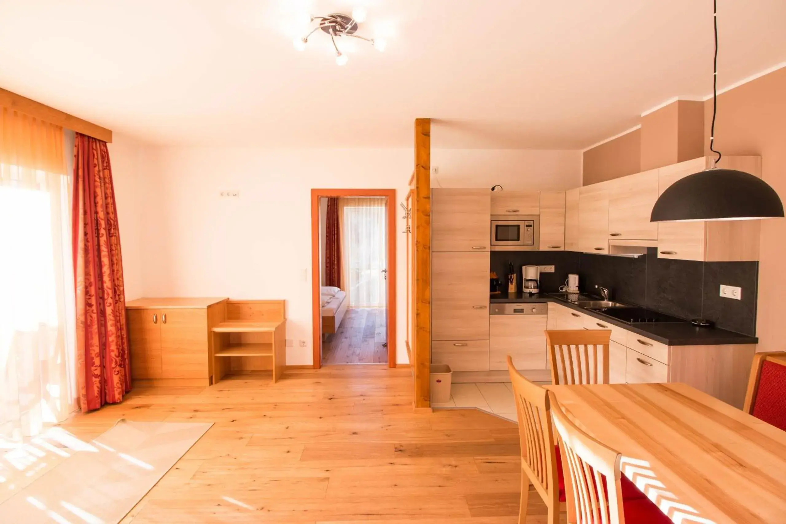 Apartment with Mountain View in Hotel Weissenstein Apartment with Mountain View in Hotel Weissenstein