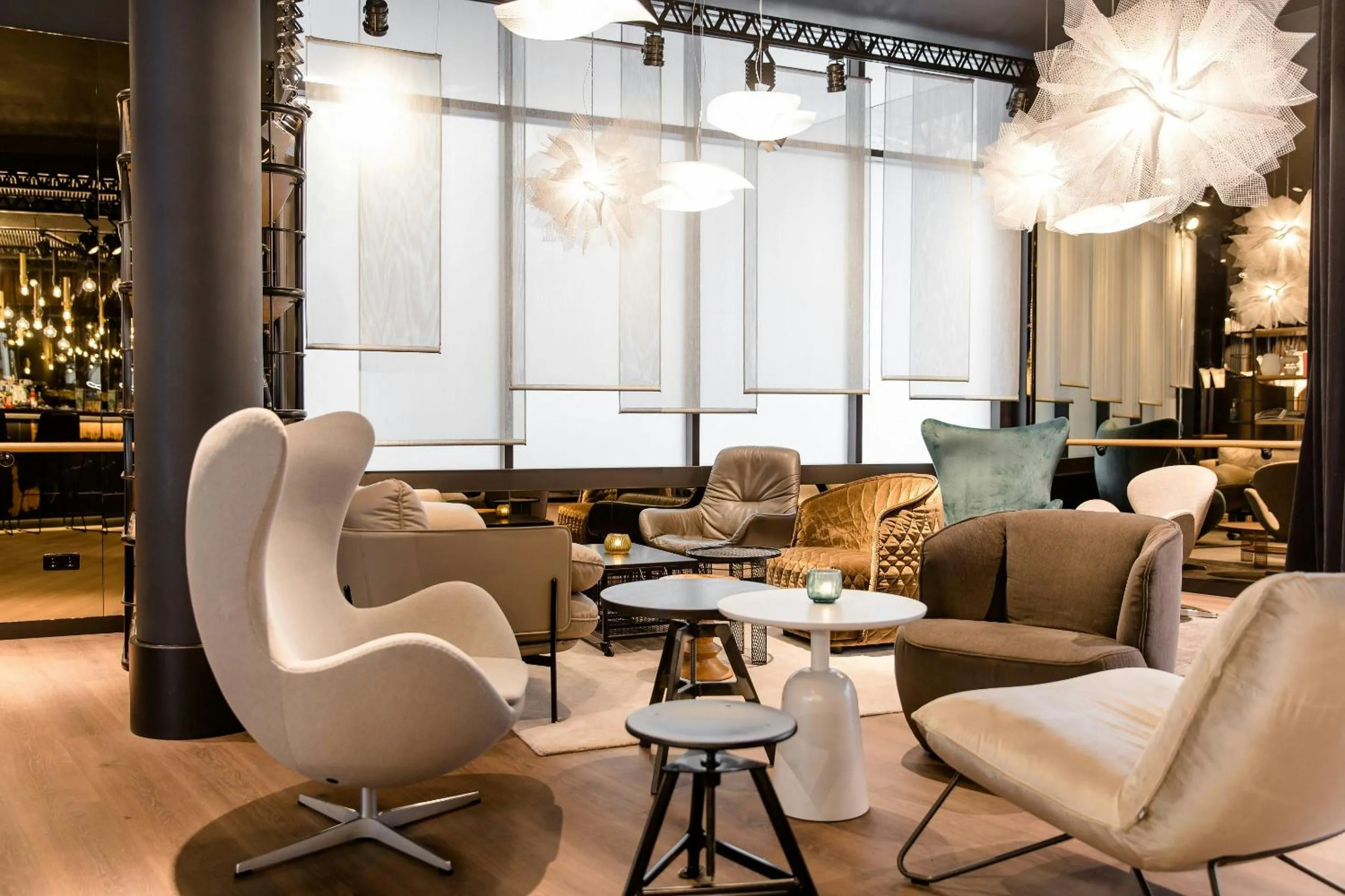 Lounge or bar in Motel One Stuttgart-Mitte