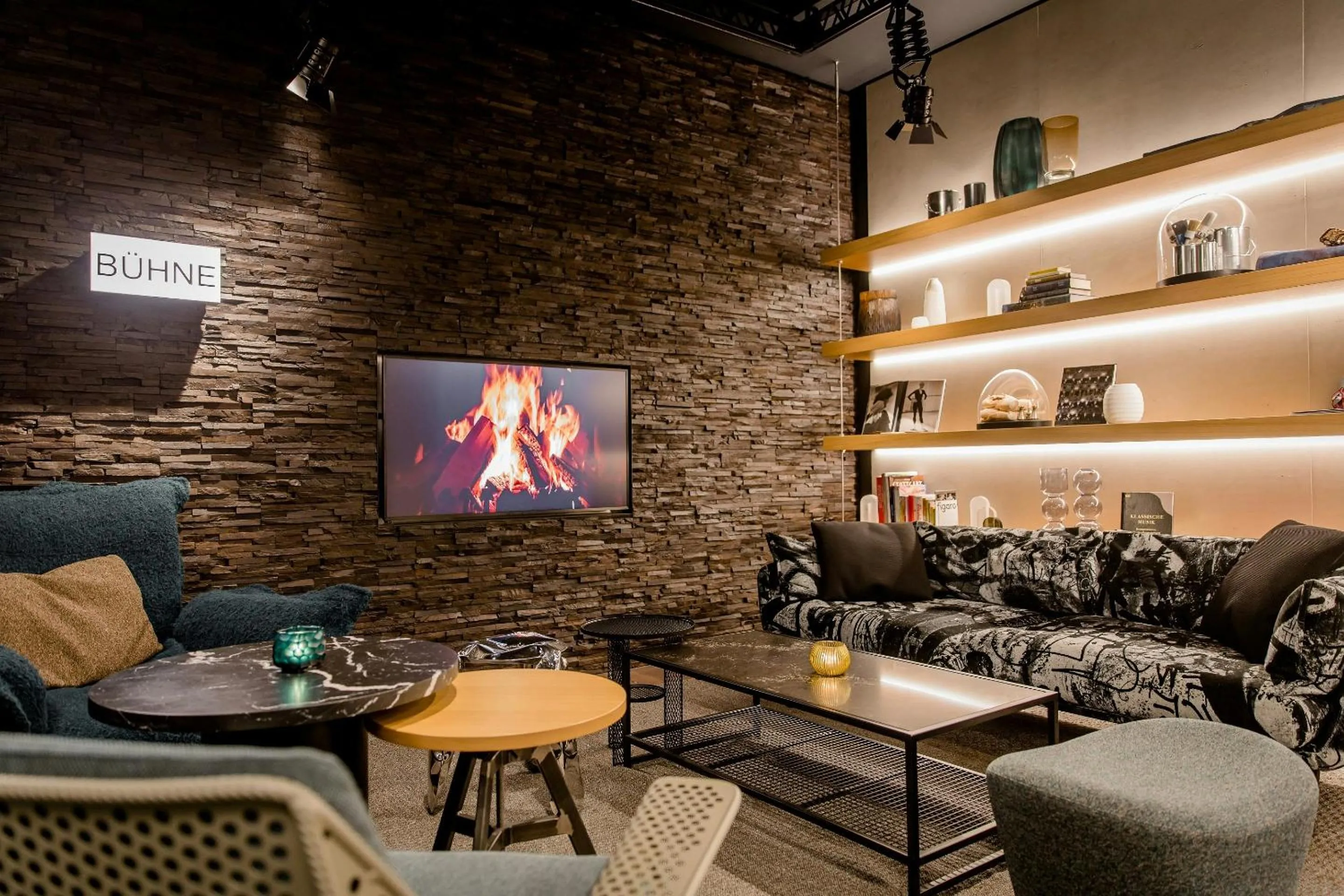 Lounge or bar in Motel One Stuttgart-Mitte