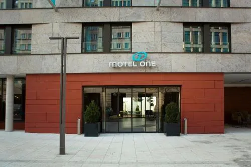 Motel One Stuttgart-Mitte