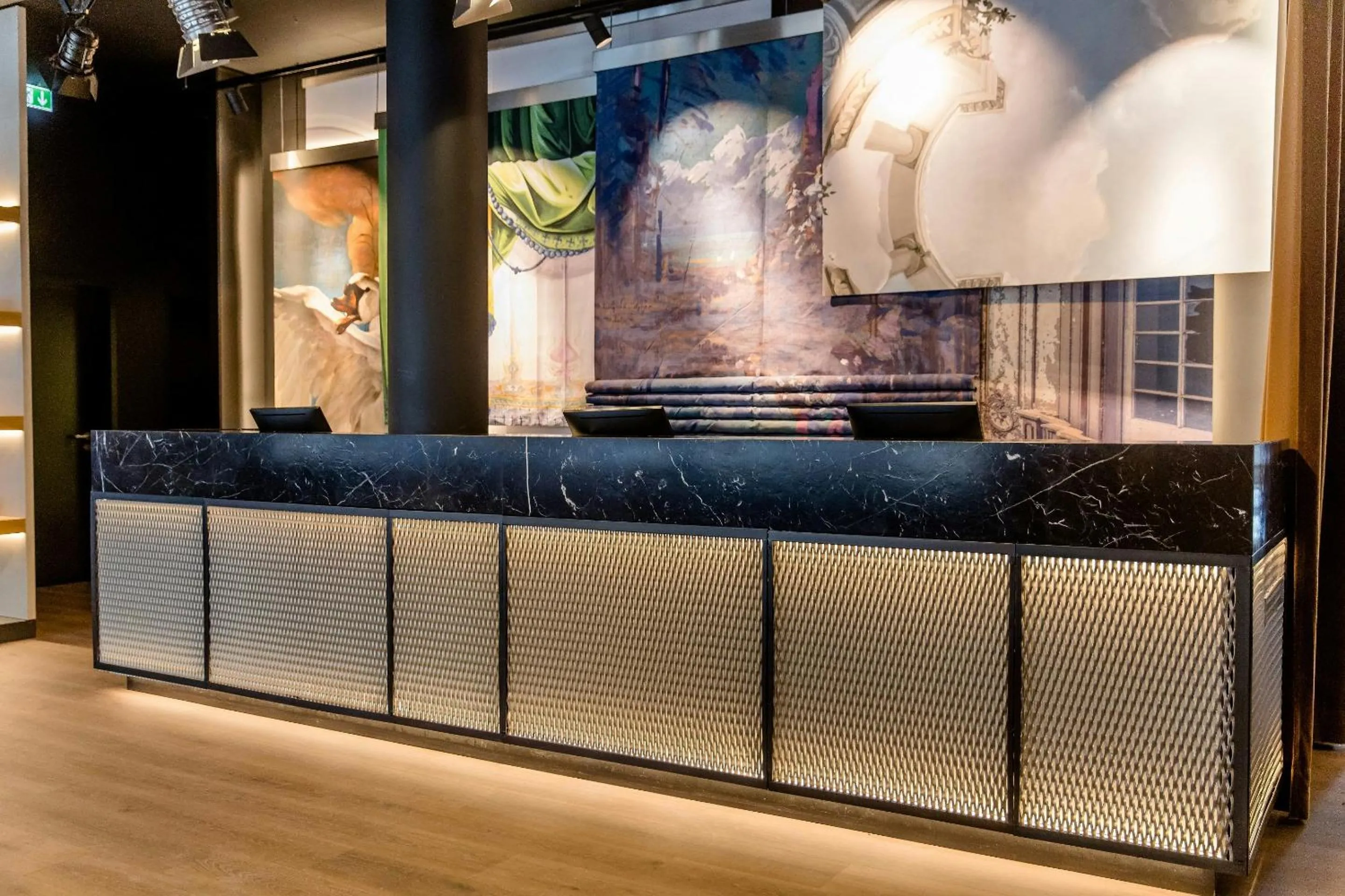Lobby or reception in Motel One Stuttgart-Mitte