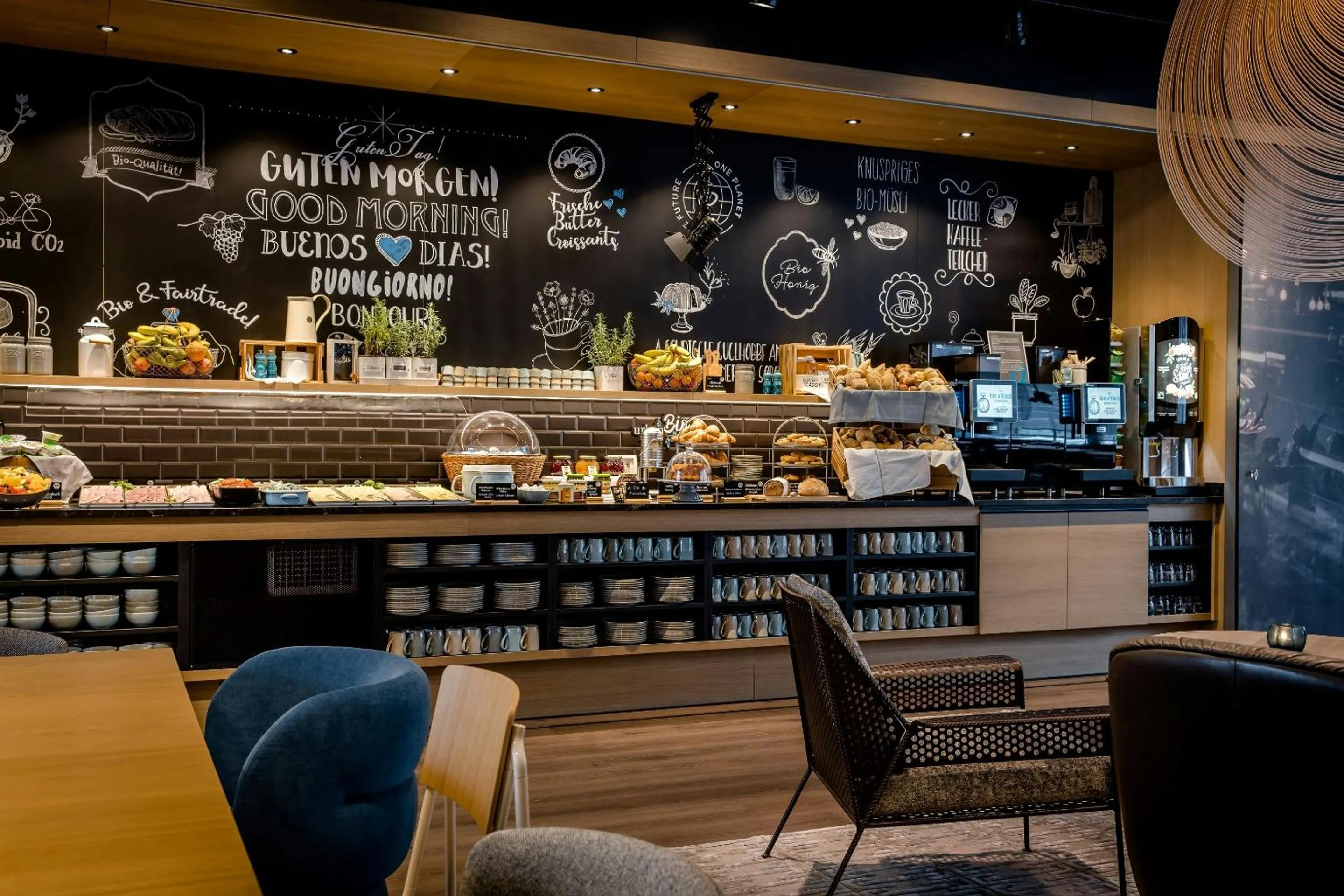 Buffet breakfast in Motel One Stuttgart-Mitte