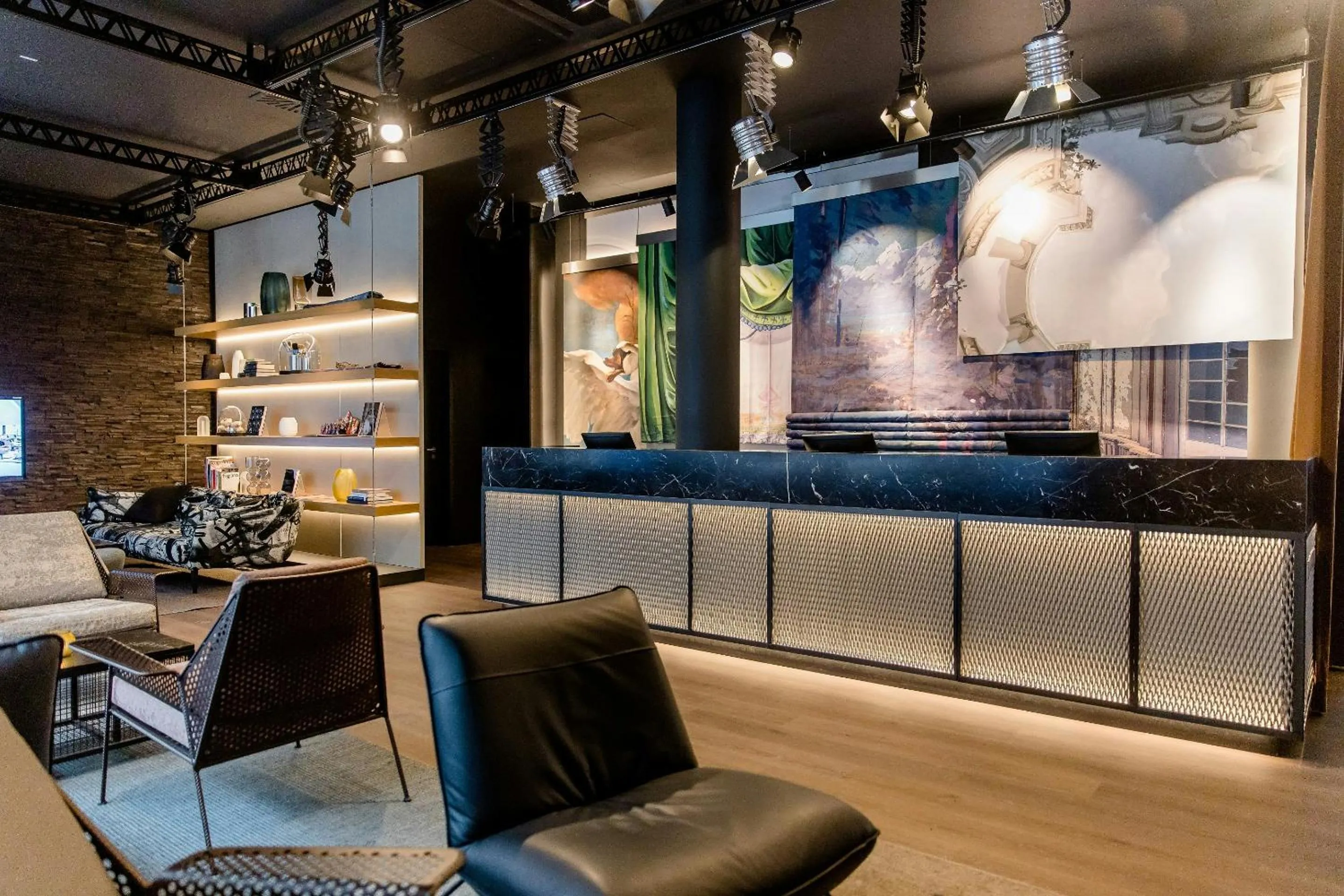 Lobby or reception in Motel One Stuttgart-Mitte
