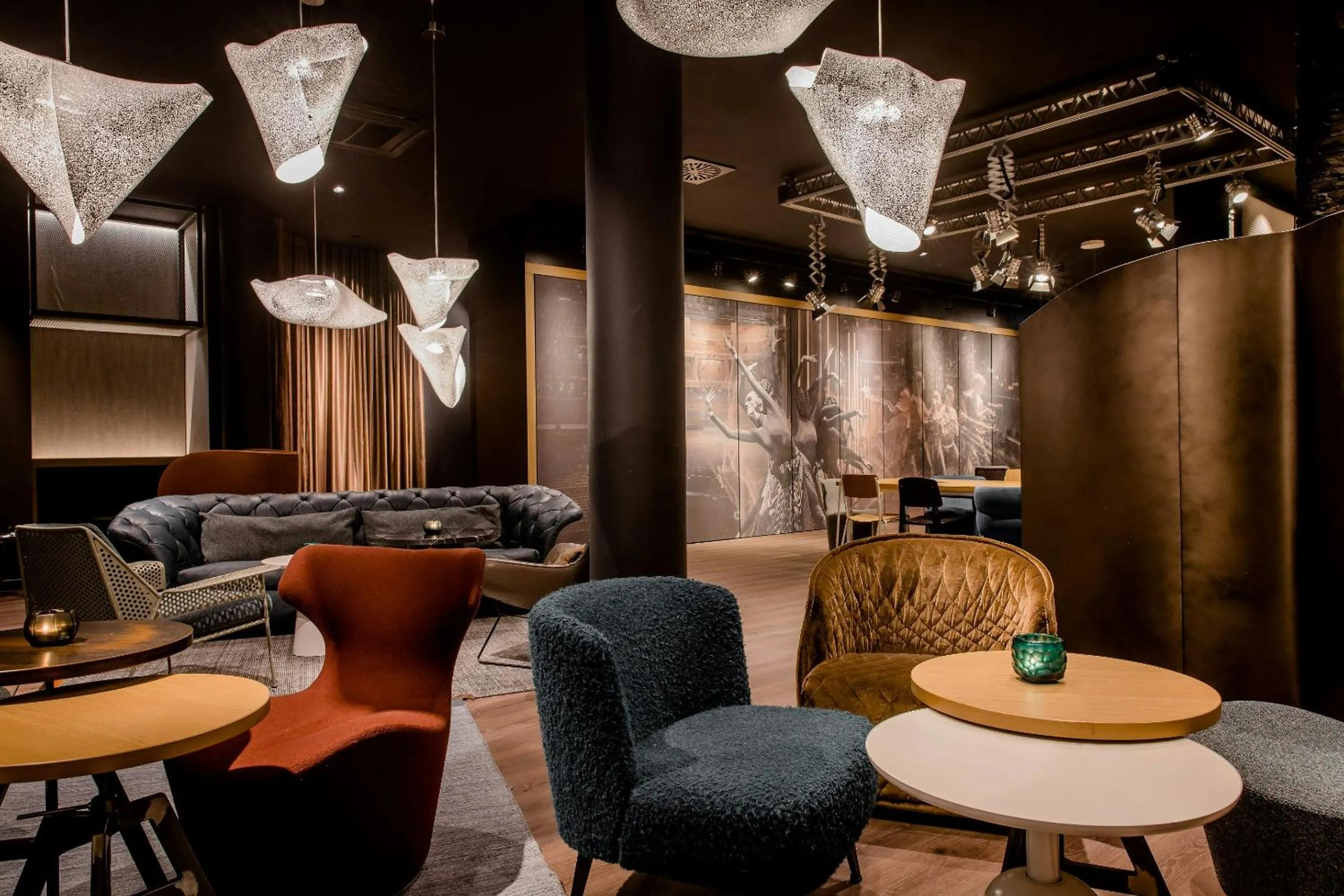 Lounge or bar in Motel One Stuttgart-Mitte