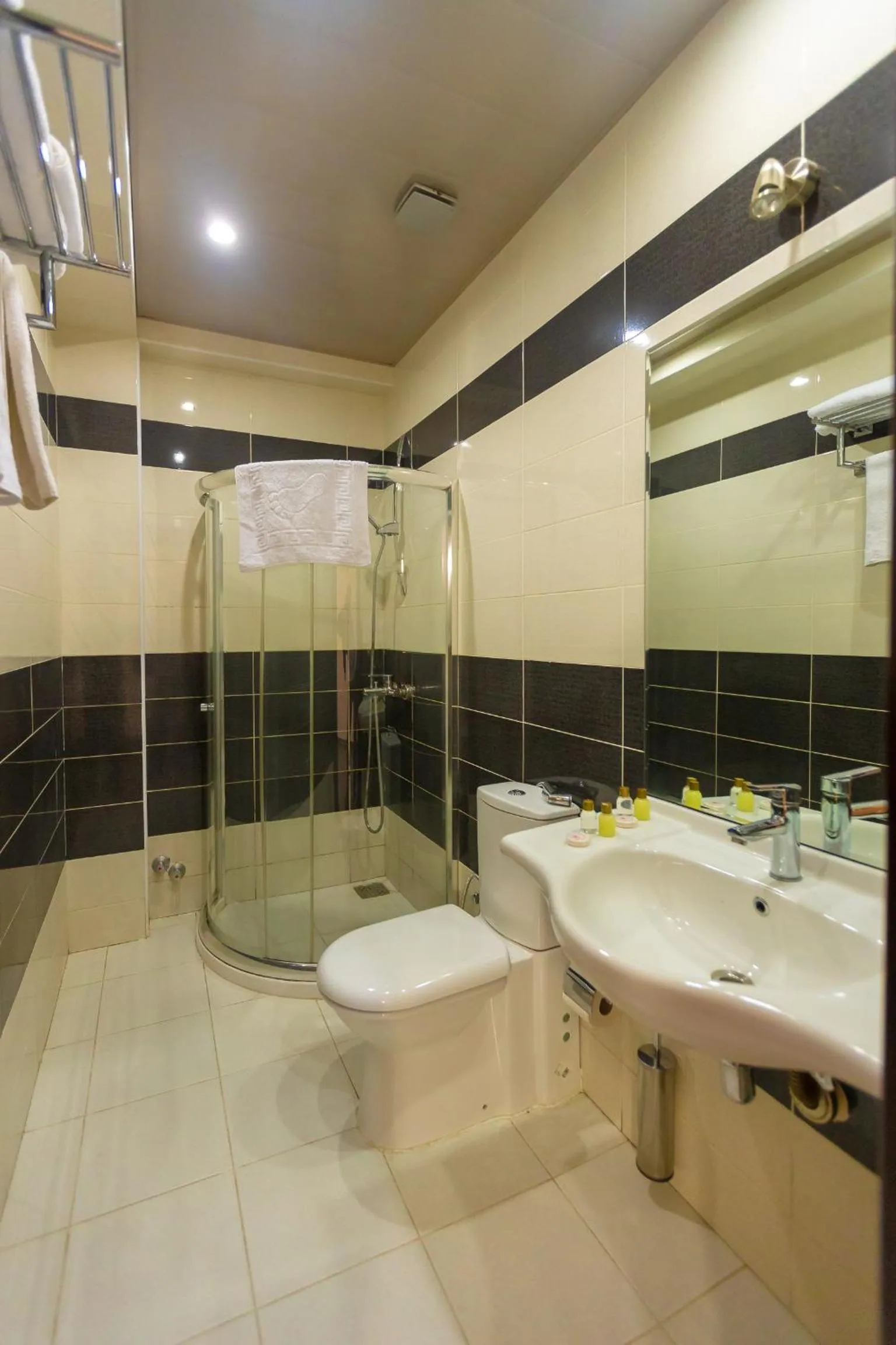 Shower in Diplomat Hotel Baku