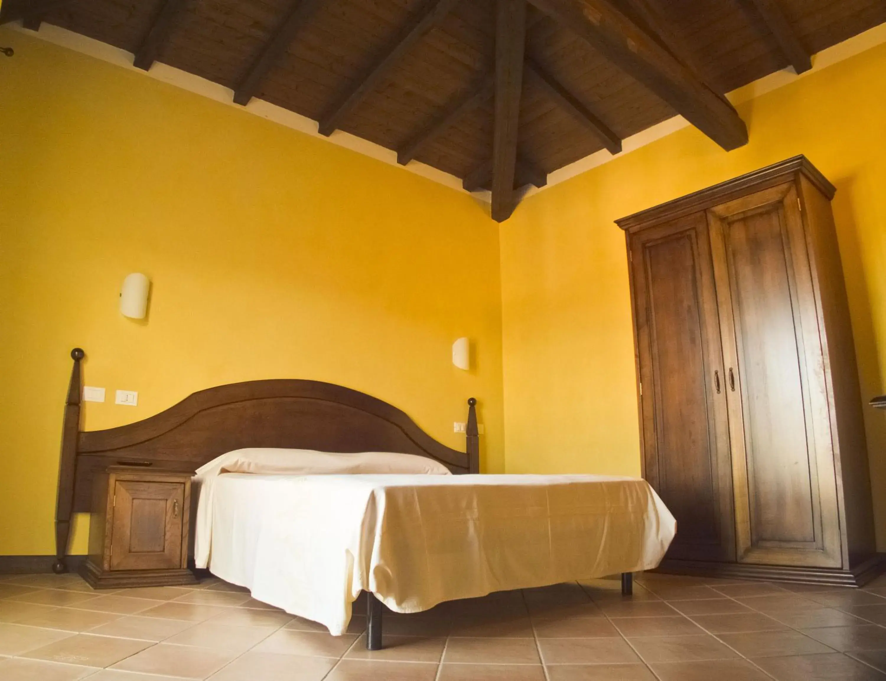 Bedroom, Bed in Tenuta Su Vrau Bedroom, Bed in Tenuta Su Vrau