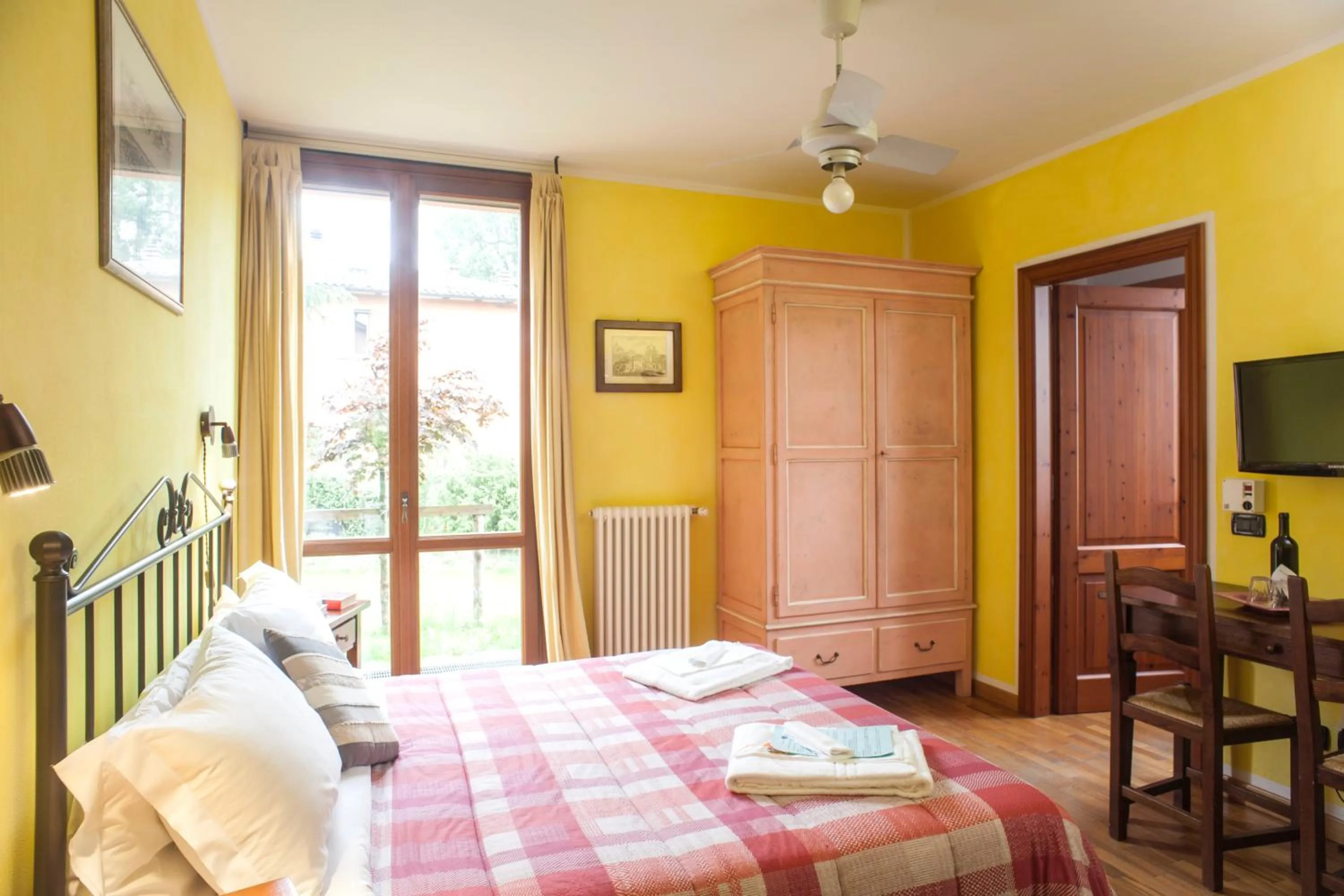 Bedroom, Bed in Agriturismo Il Cavicchio