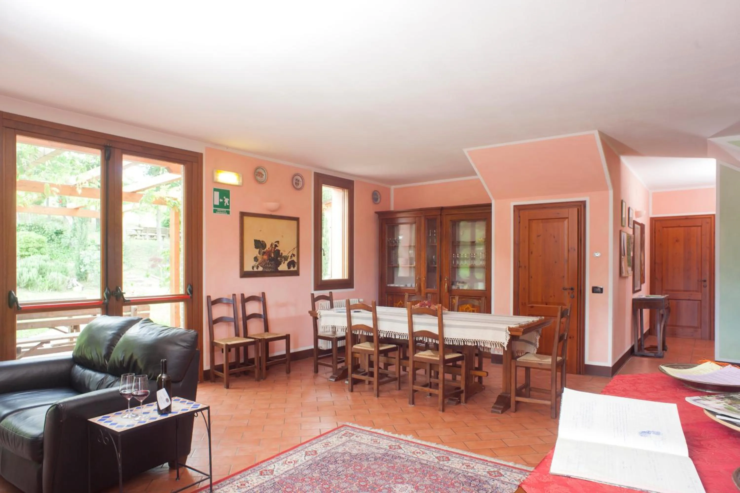 Communal lounge/ TV room in Agriturismo Il Cavicchio