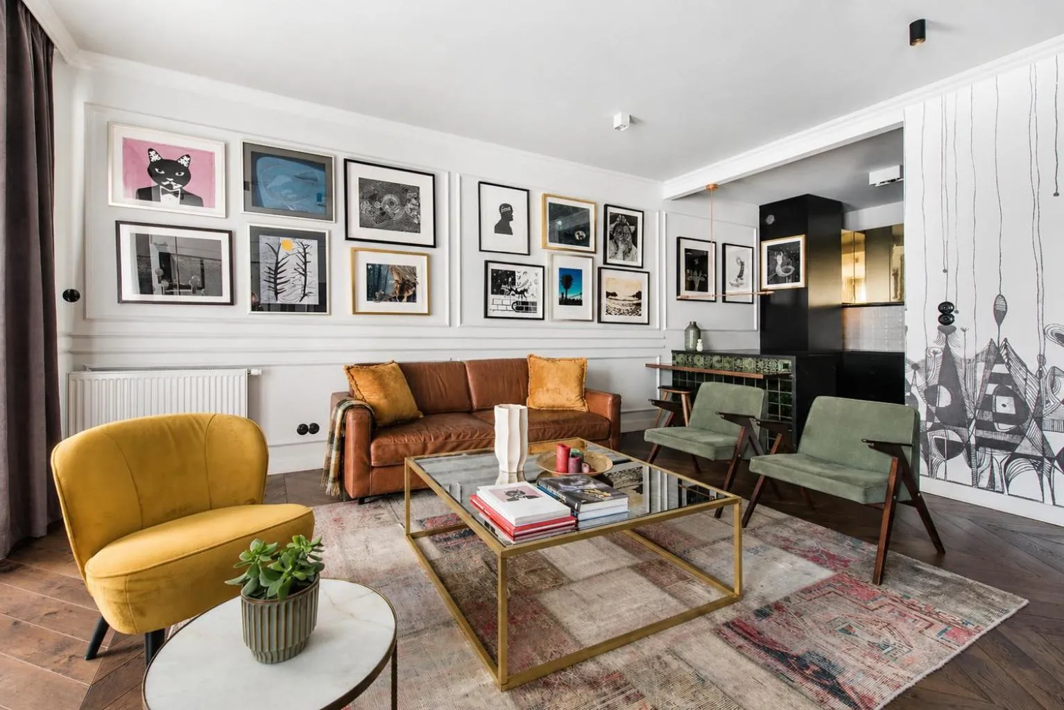 TV and multimedia in Harmonica Apartment - Trynitarska 6 street