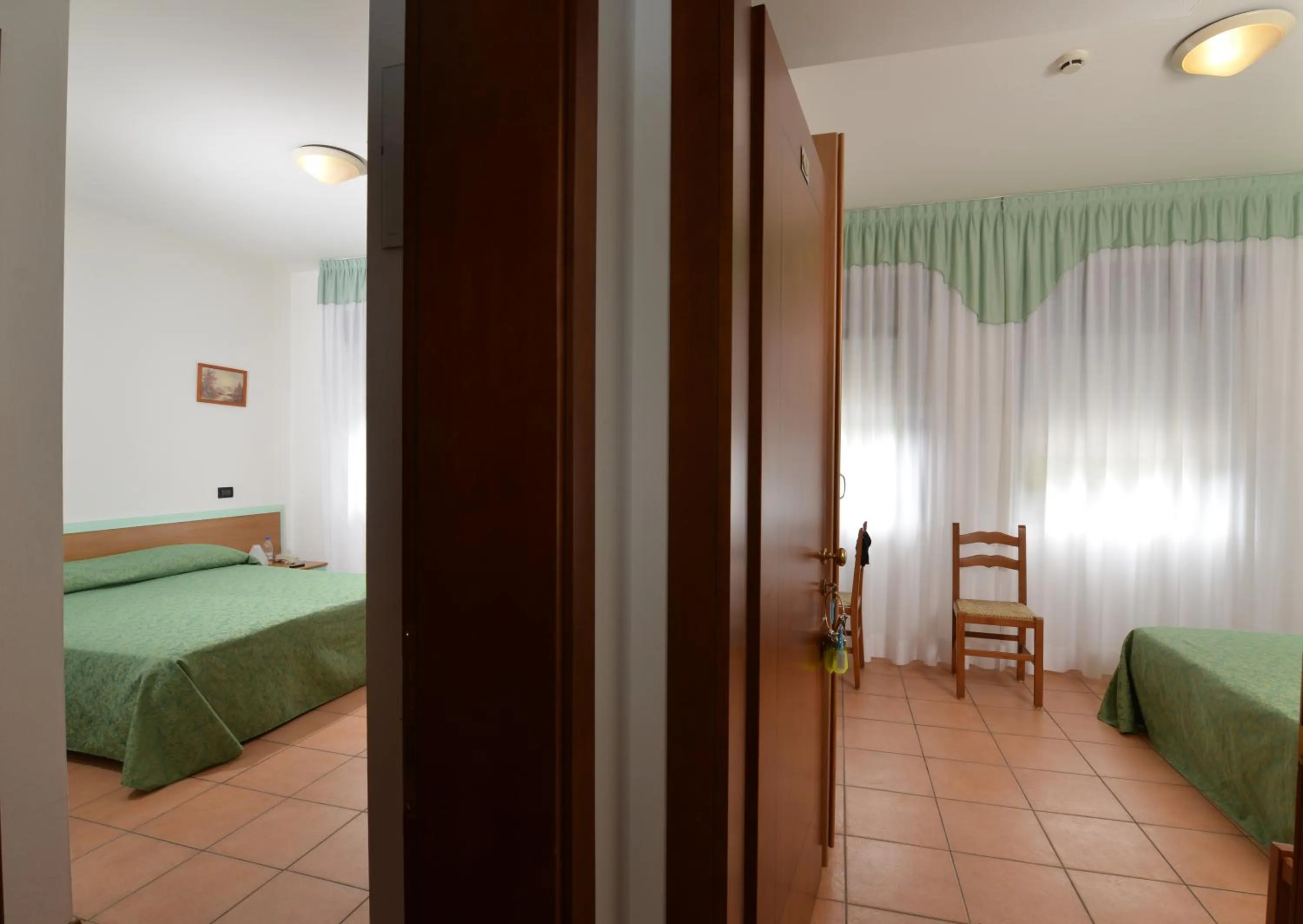 Photo of the whole room, Bed in Hotel Etna