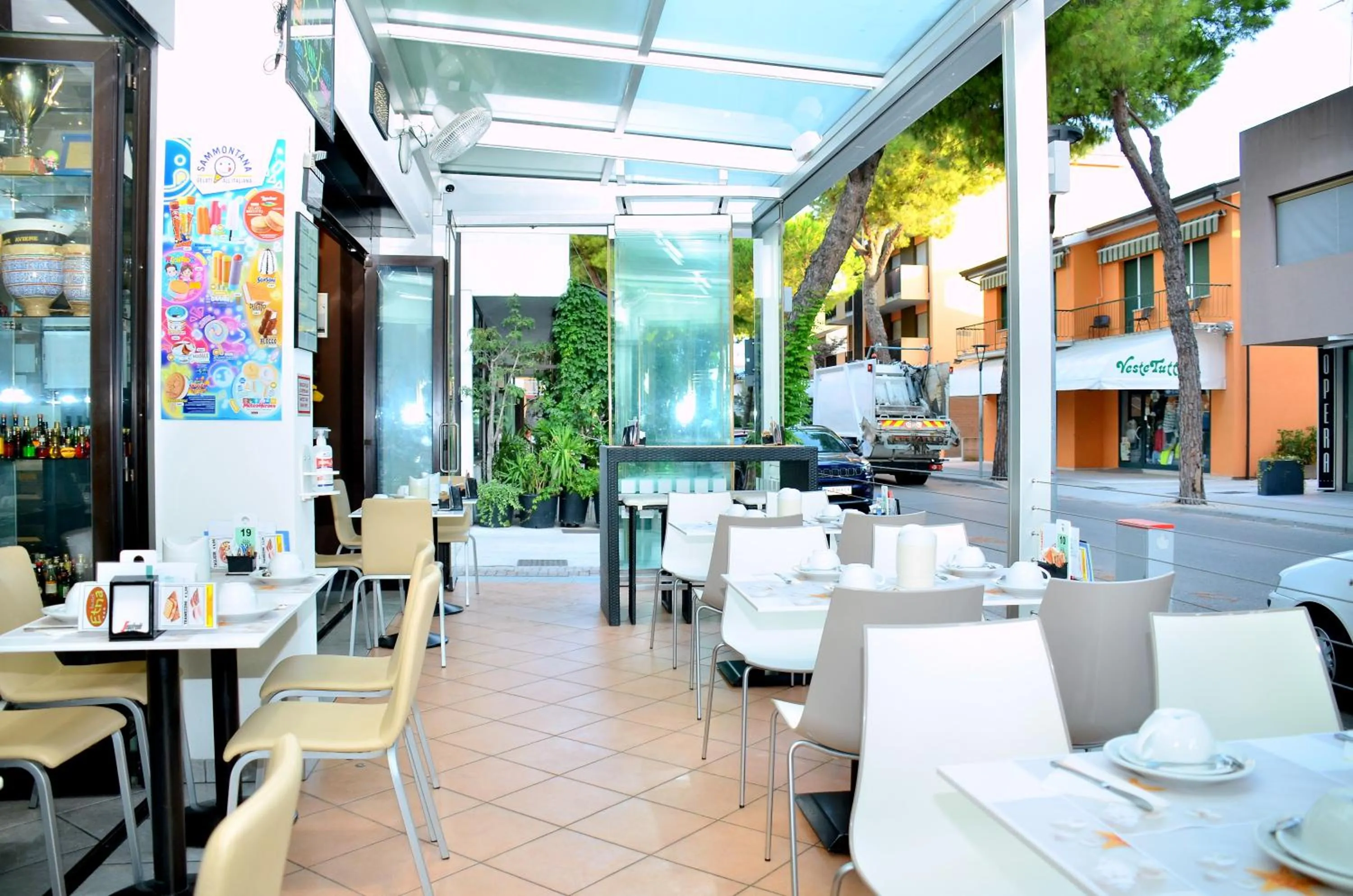 Breakfast in Hotel Etna