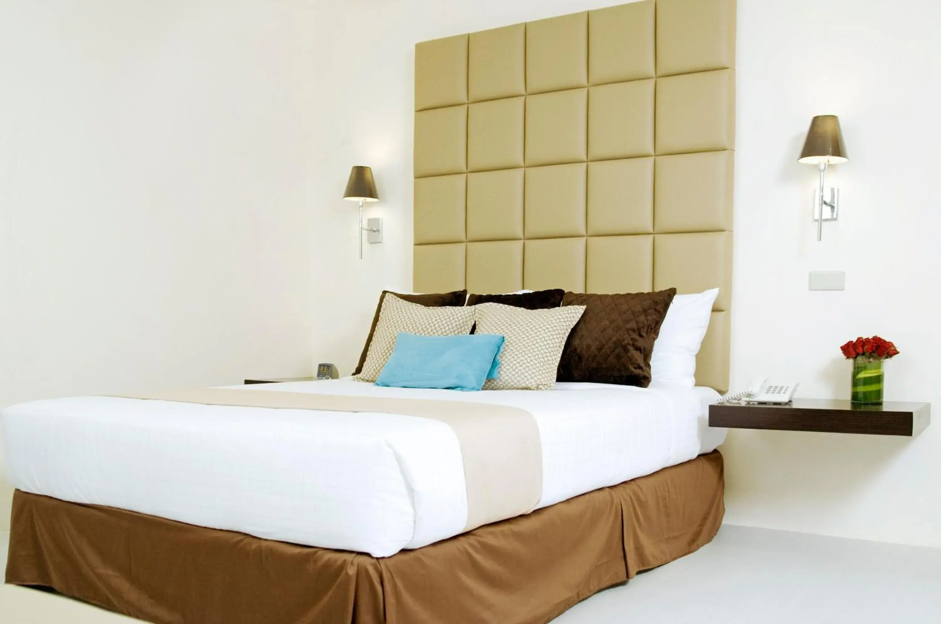 Bed in Oracle Hotel and Residences Bed in Oracle Hotel and Residences