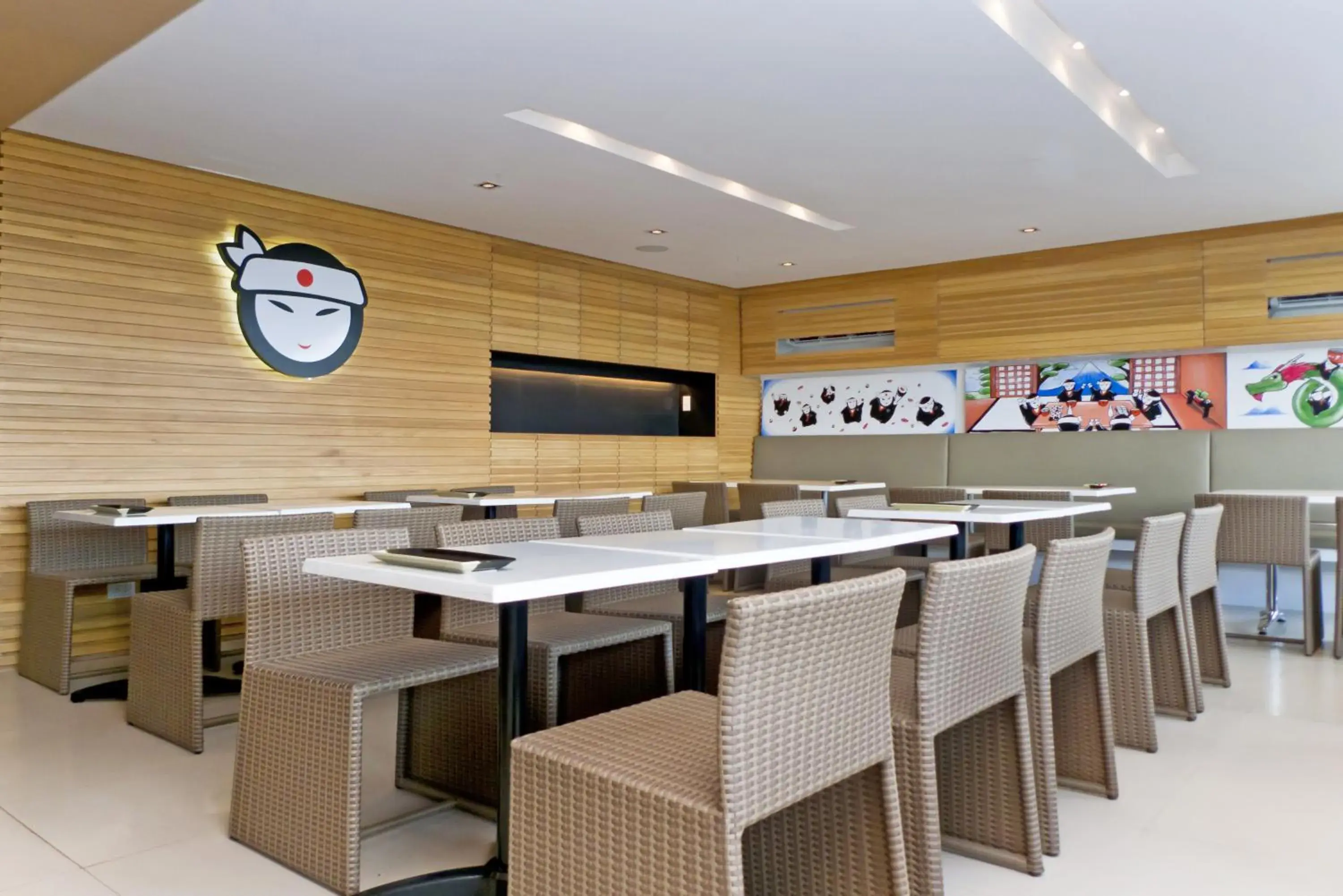 Restaurant/Places to Eat in Oracle Hotel and Residences Restaurant/Places to Eat in Oracle Hotel and Residences